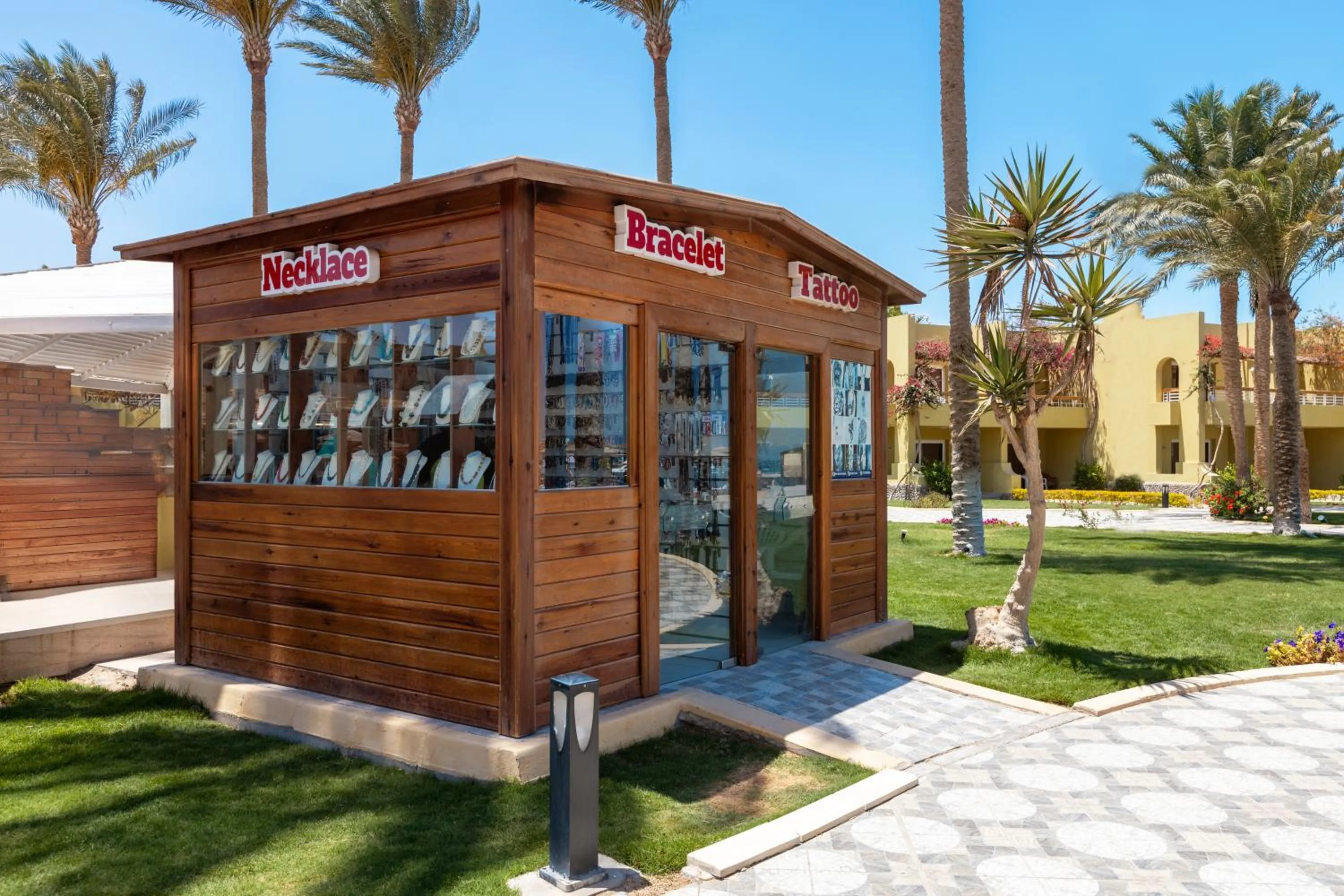 Palm Beach Resort Families and Couples only