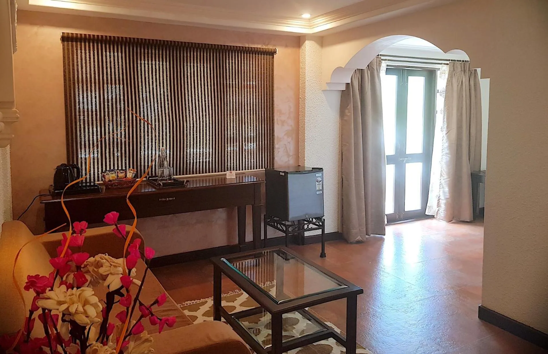 TV and multimedia in Ziva Suites - A Botique Hotel