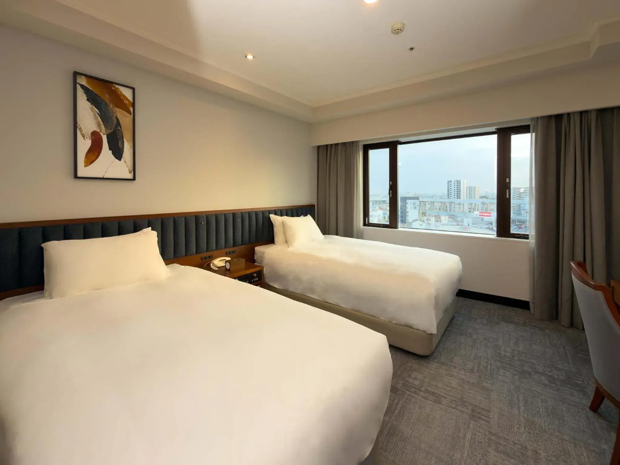 Photo of the whole room, Bed in Hotel Crown Palais Chiryu Photo of the whole room, Bed in Hotel Crown Palais Chiryu