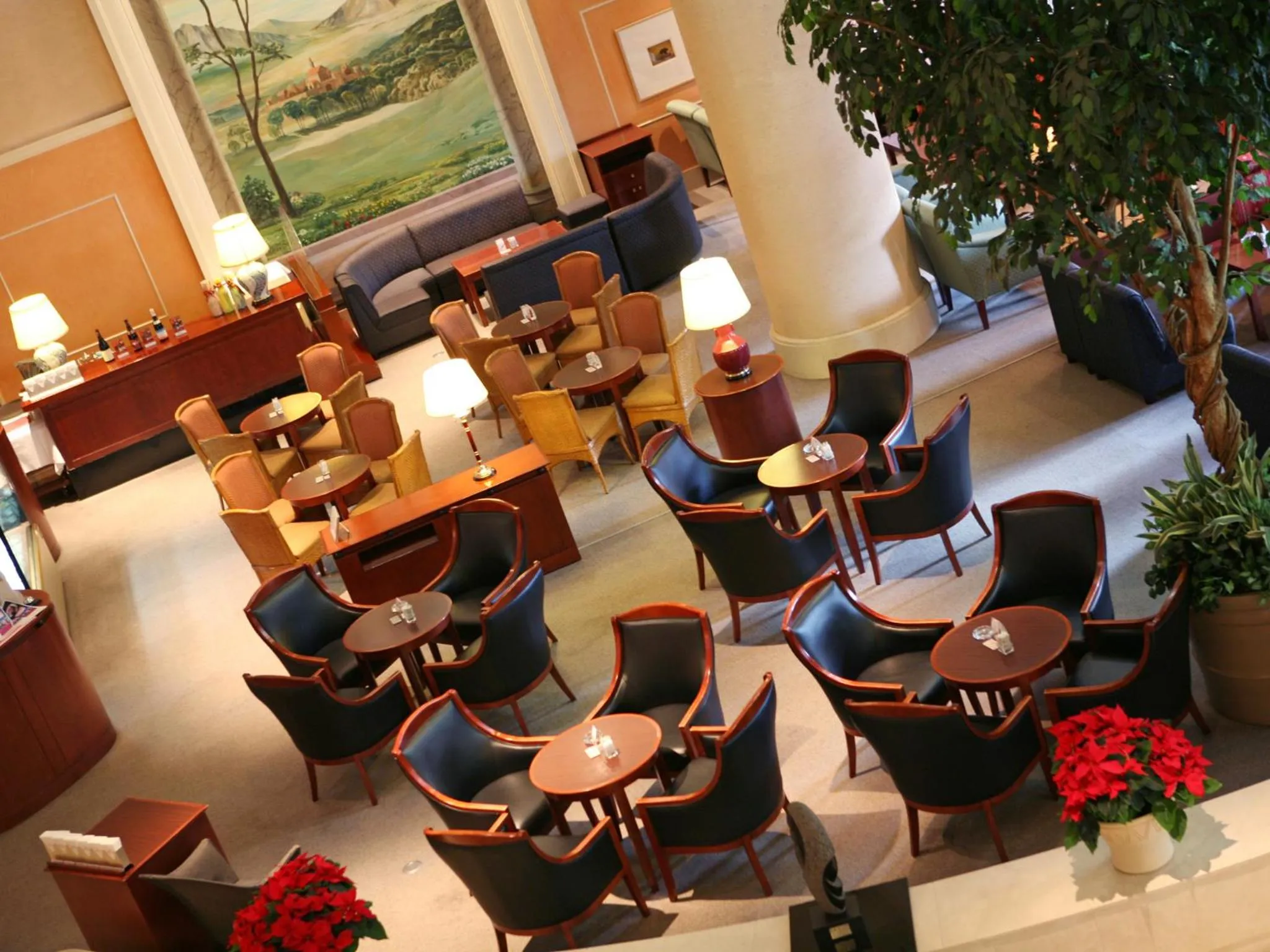 Lounge or bar in Hotel Crown Palais Chiryu