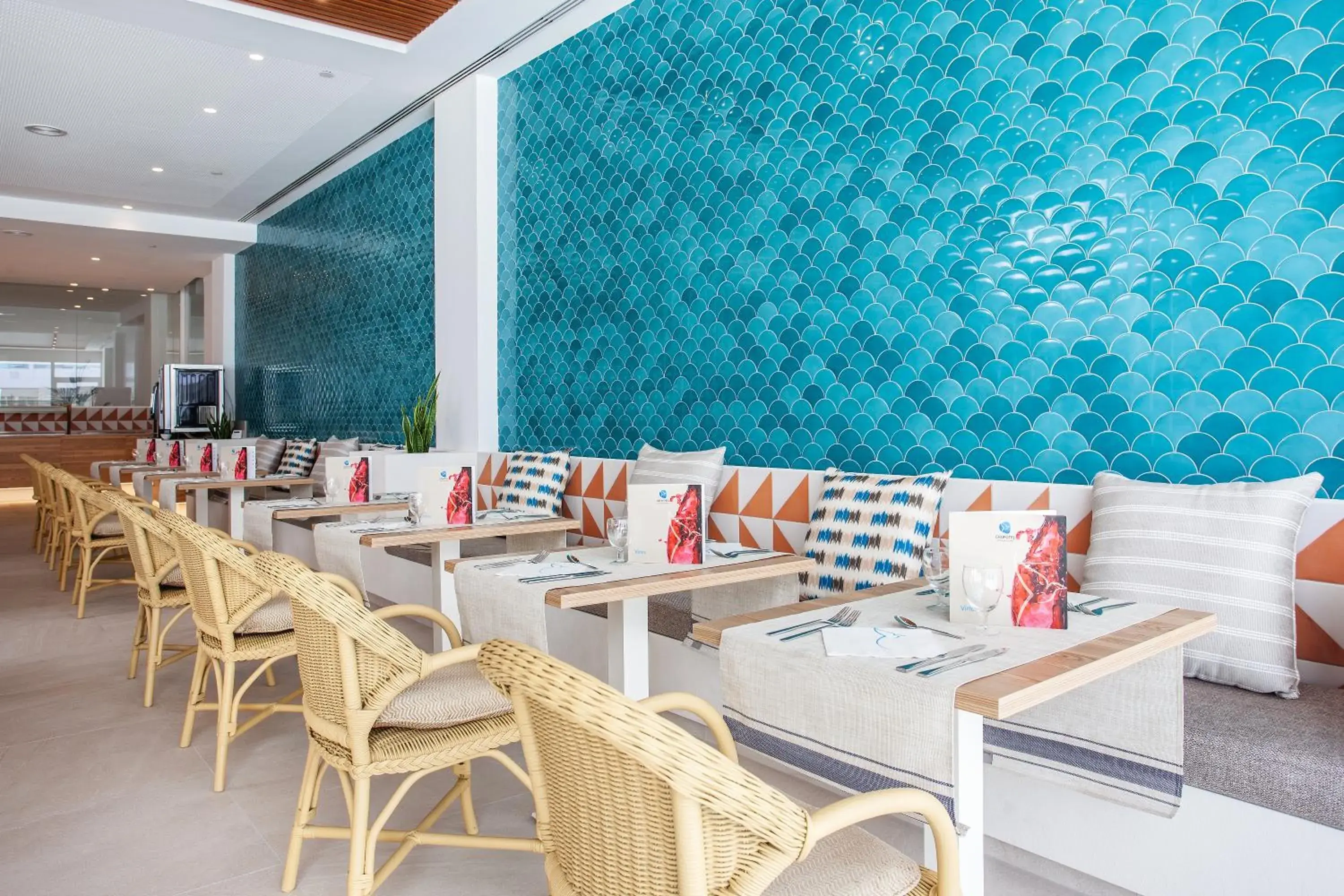 Restaurant/places to eat in Grupotel Picafort Beach Restaurant/places to eat in Grupotel Picafort Beach