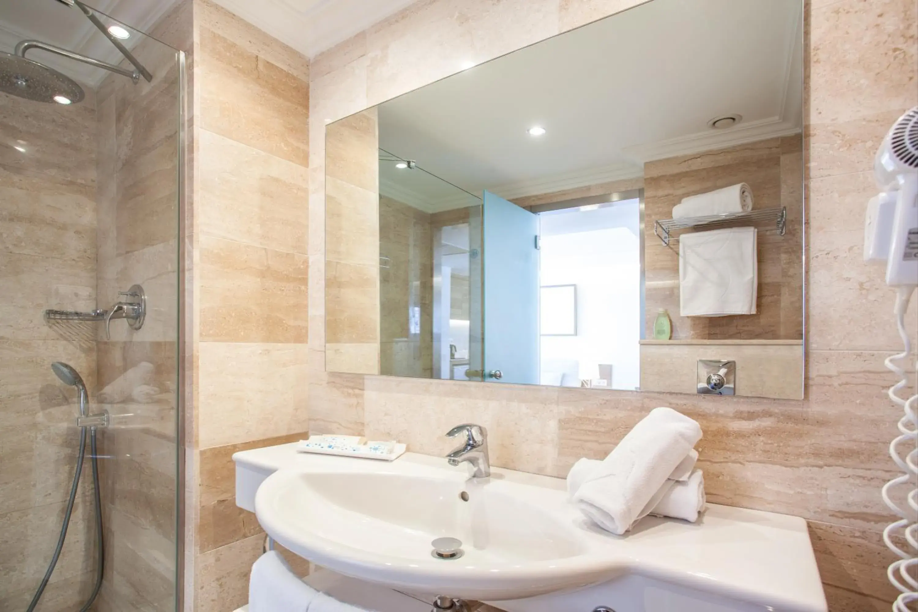 Bathroom in Grupotel Picafort Beach Bathroom in Grupotel Picafort Beach