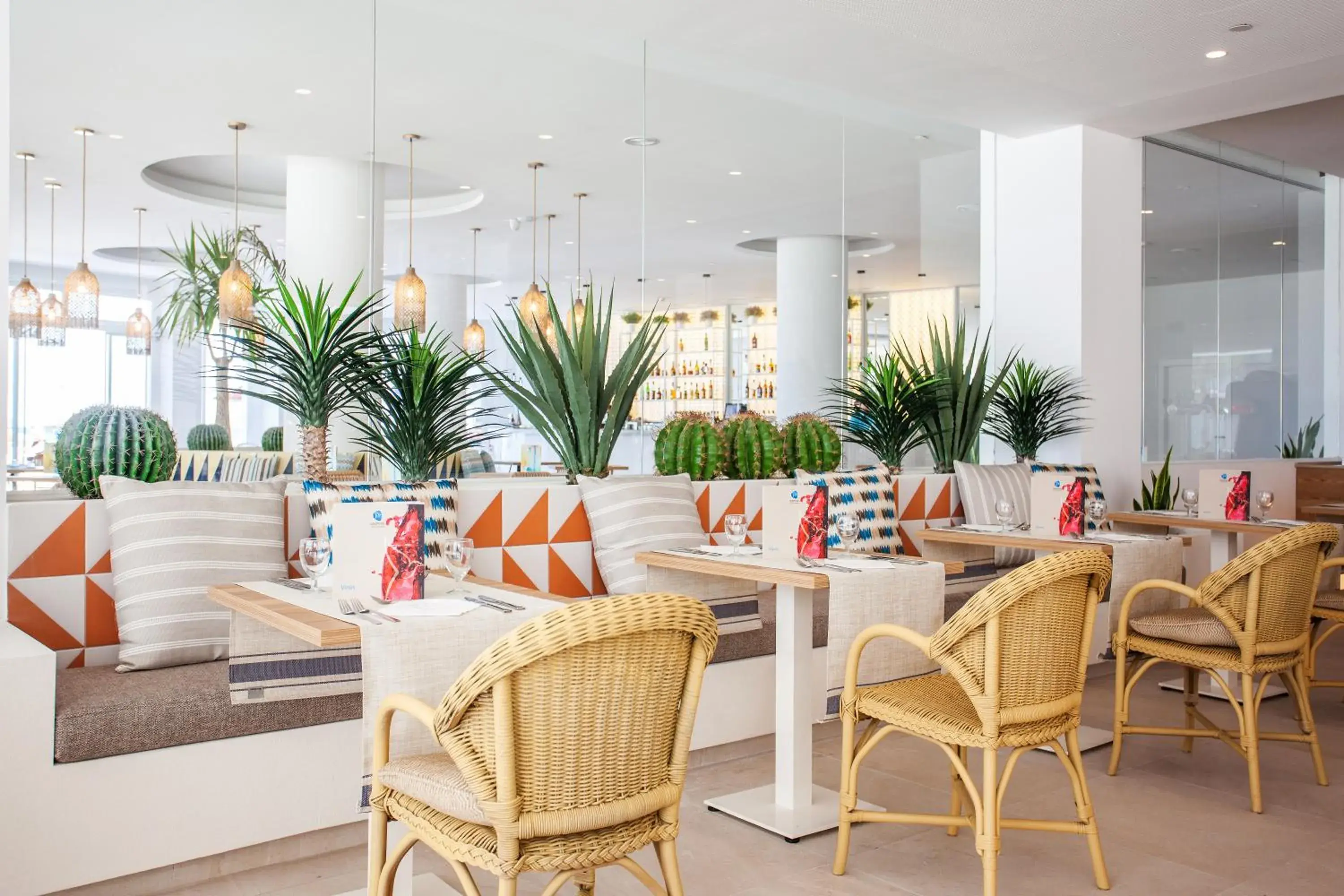 Restaurant/places to eat in Grupotel Picafort Beach Restaurant/places to eat in Grupotel Picafort Beach