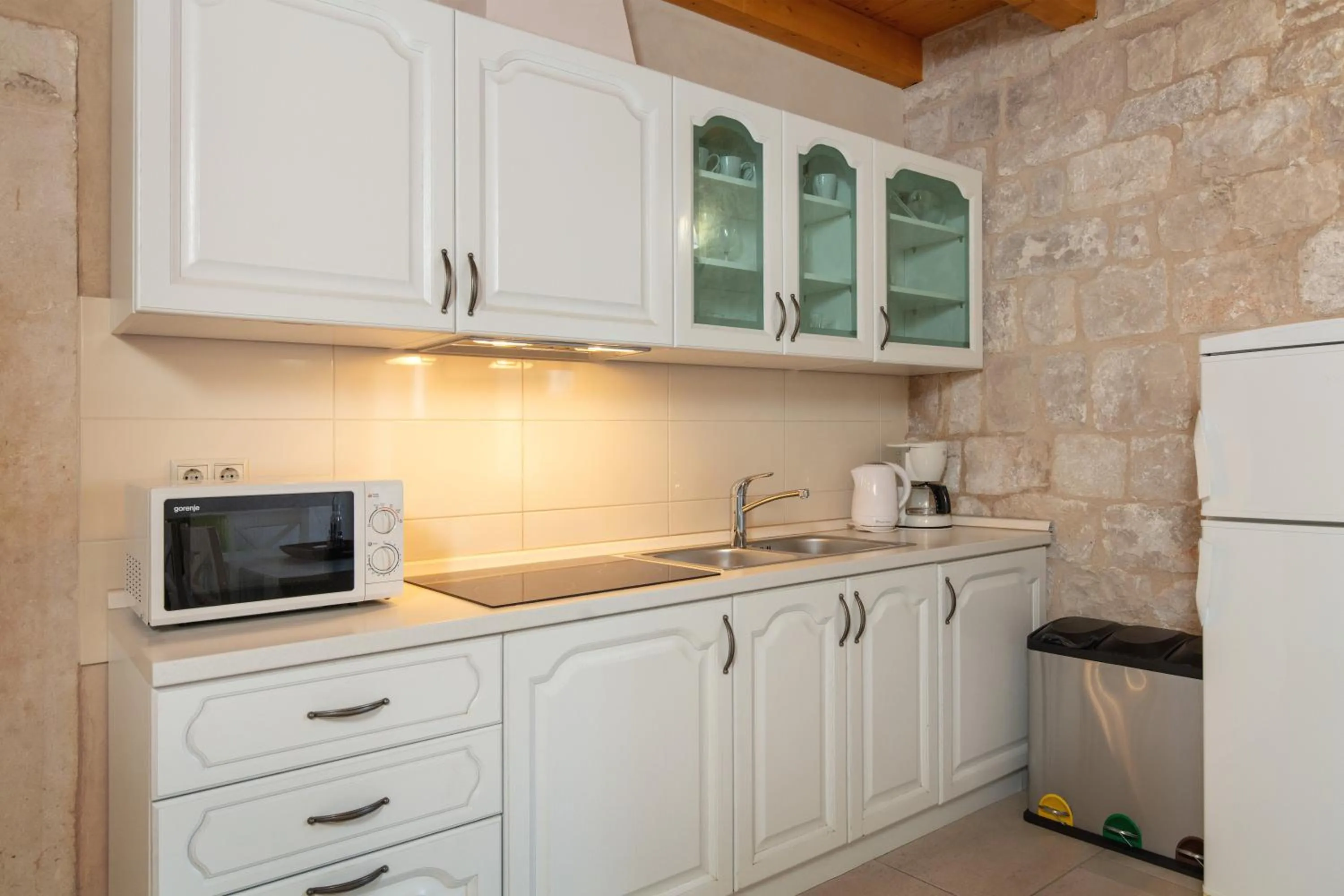 Kitchen or kitchenette in Villa Mama - Traditional Apartments in Omis, free parking