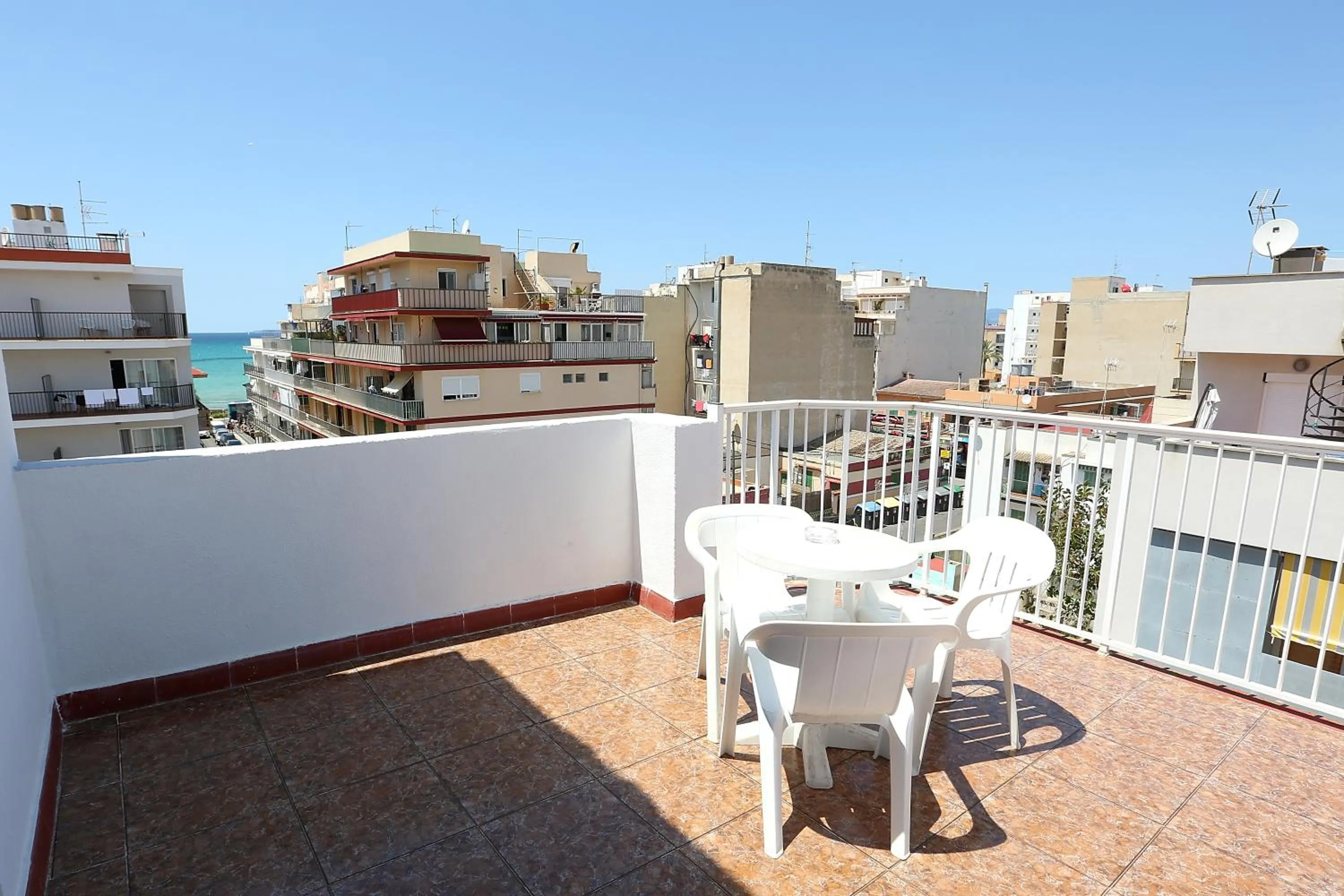 Balcony/Terrace in SB Arenal 2 Star