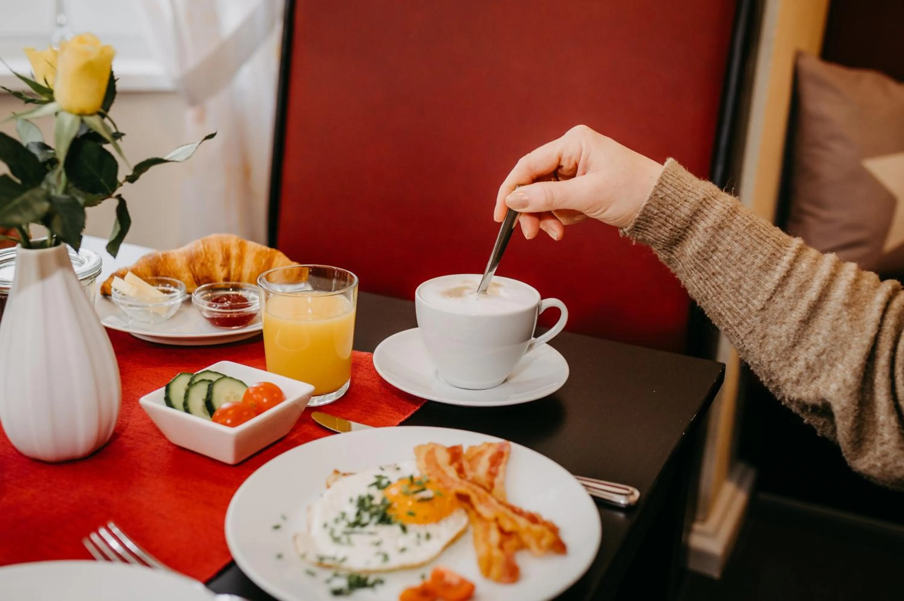 Breakfast in Hotel Garni "Villa am Schaalsee"
