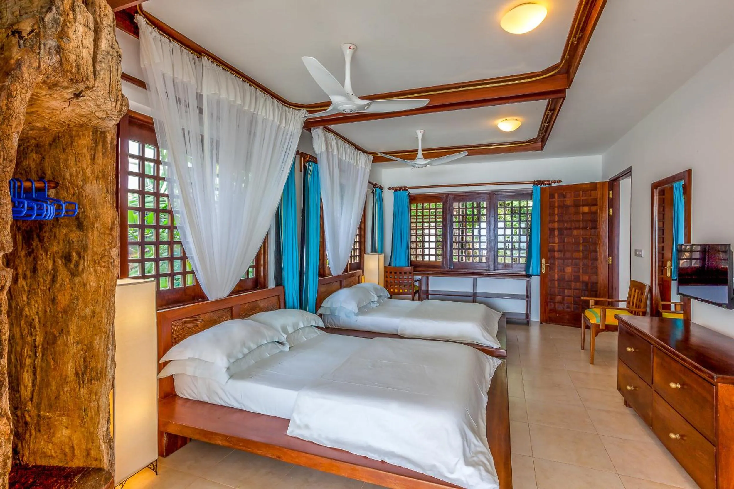 Bedroom, Bed in Tequila Sunrise Beach Cabana - Diani Beach