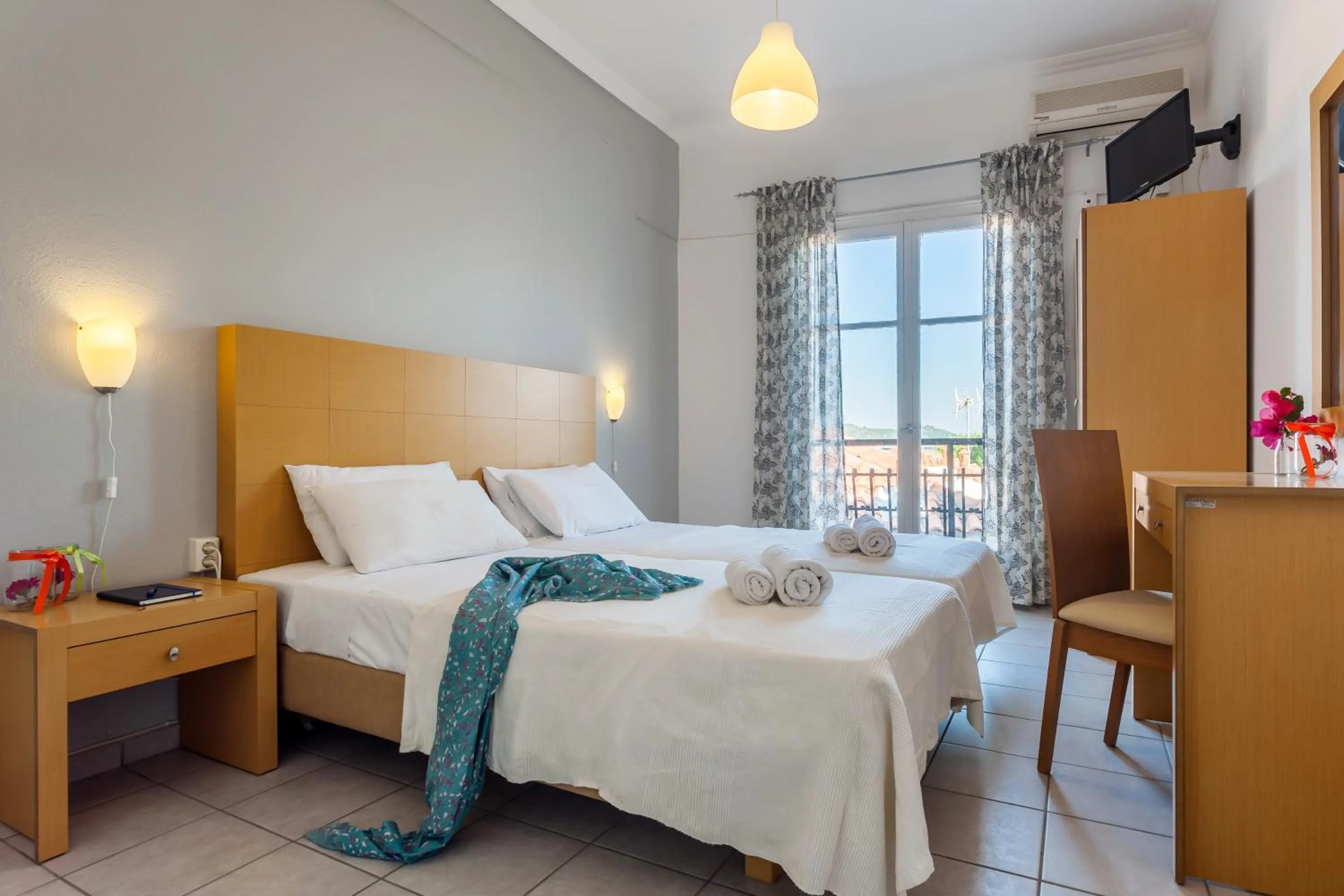 Photo of the whole room, Bed in Argo Pension