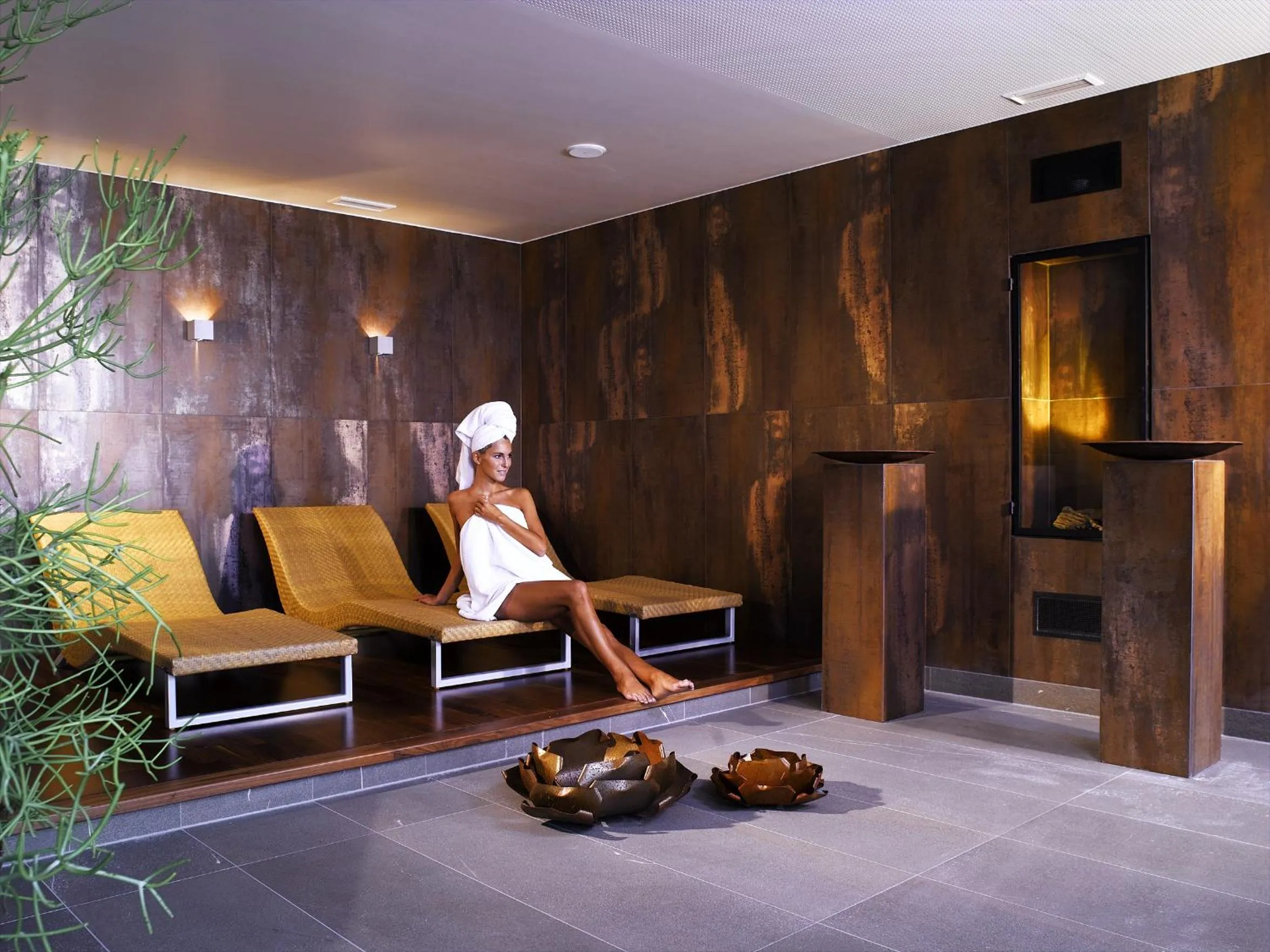 People in Hotel Solstein