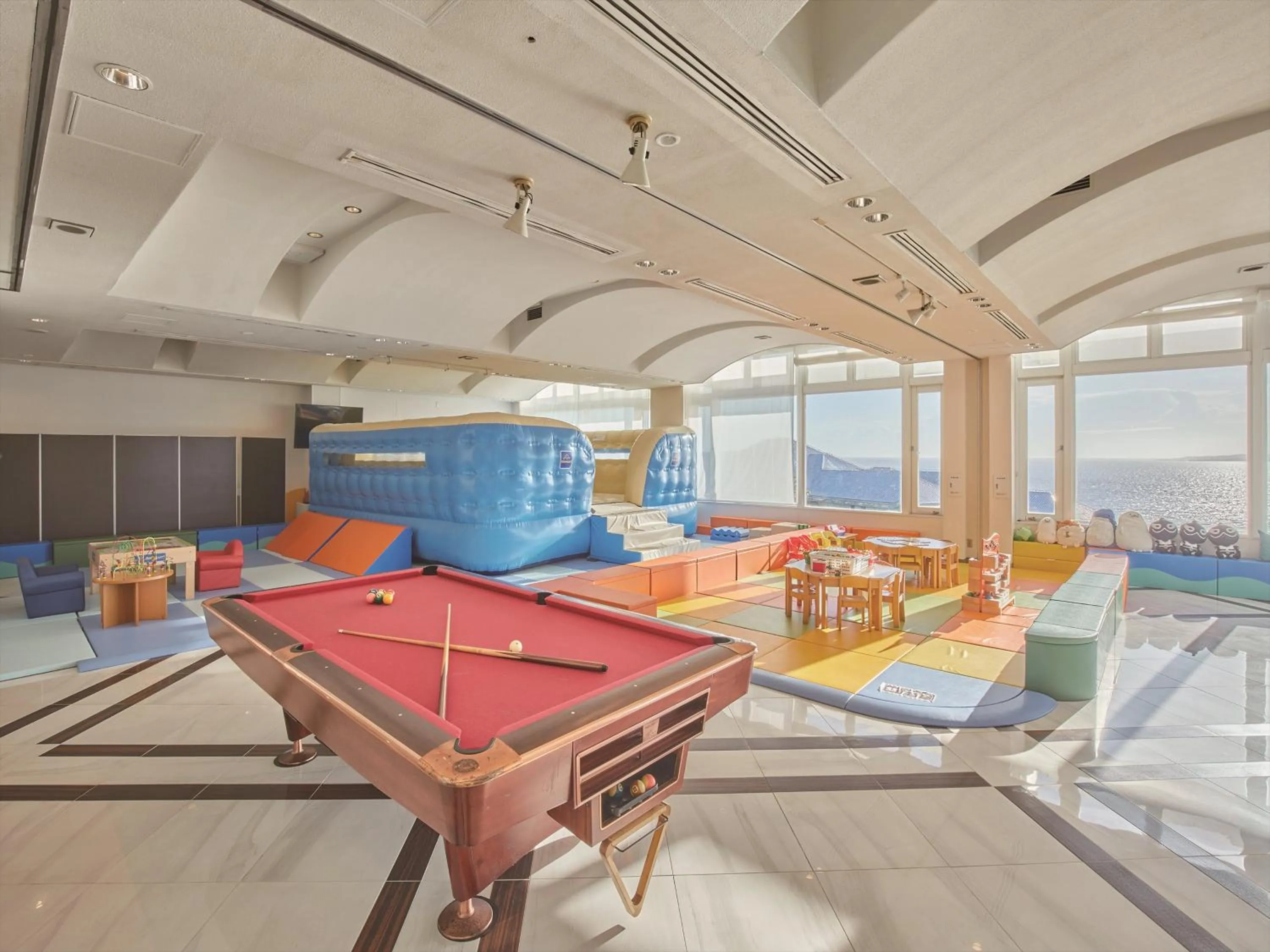 children in Royal View Hotel Churaumi