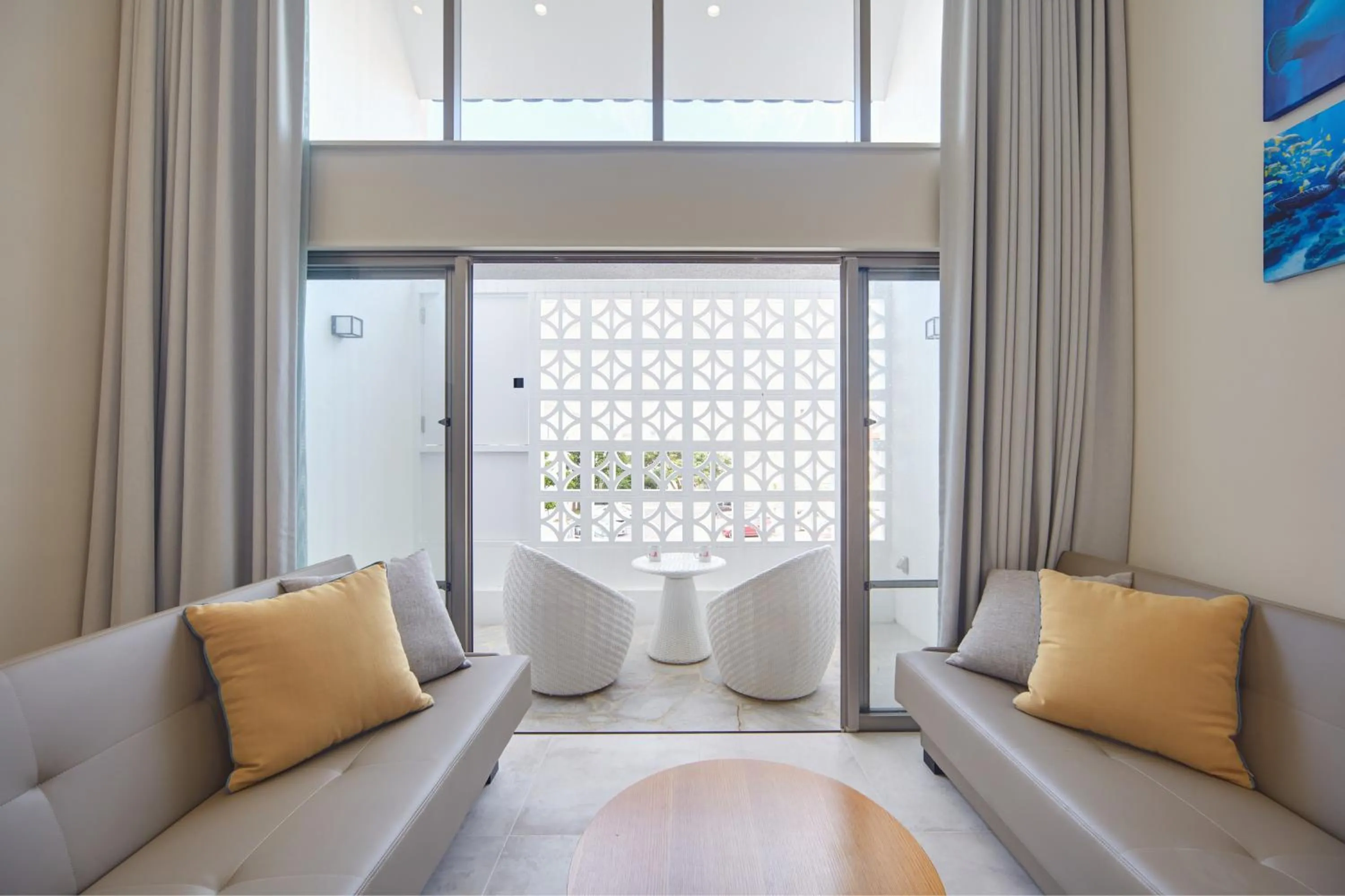 Photo of the whole room in Royal View Hotel Churaumi