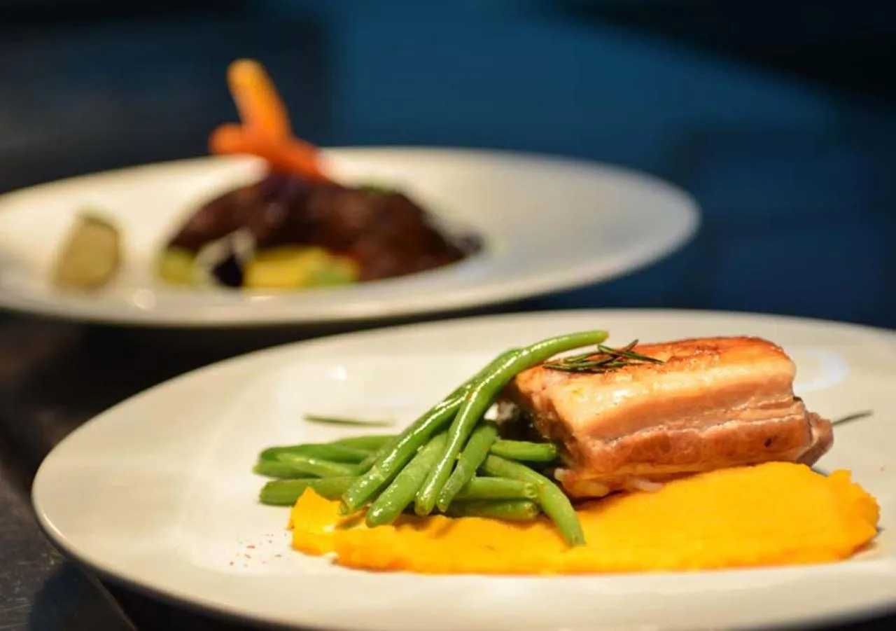 Food and drinks in Club Residence at BlackSeaRama Golf