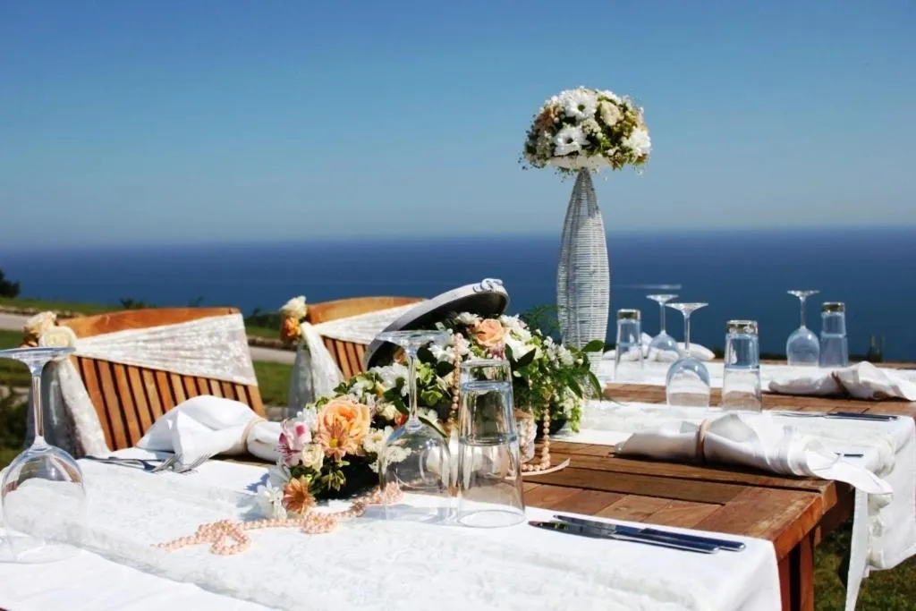 Restaurant/places to eat in Club Residence at BlackSeaRama Golf