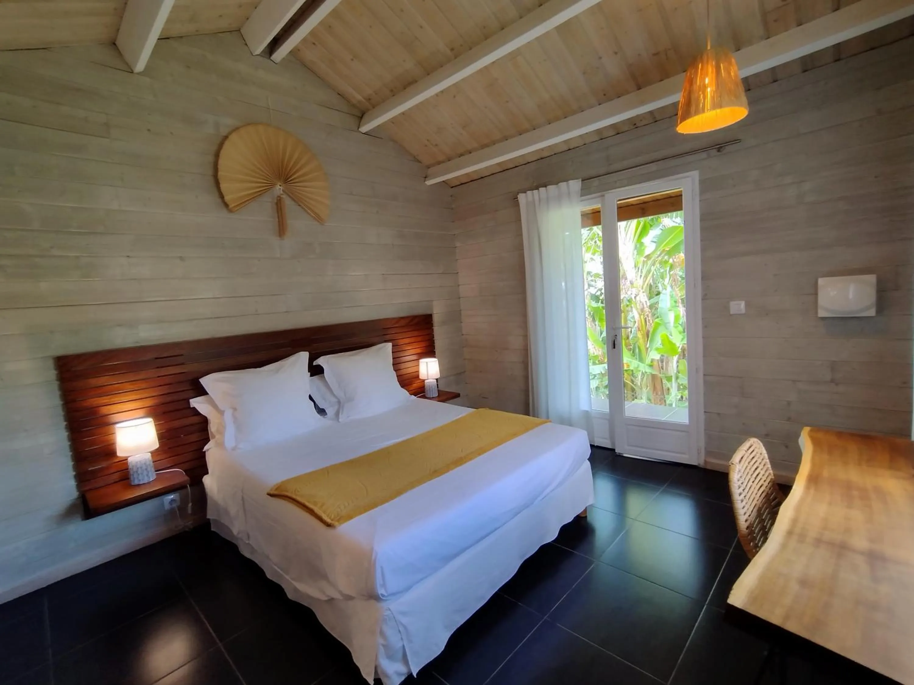 Bed in Les Coeurs d'Amants