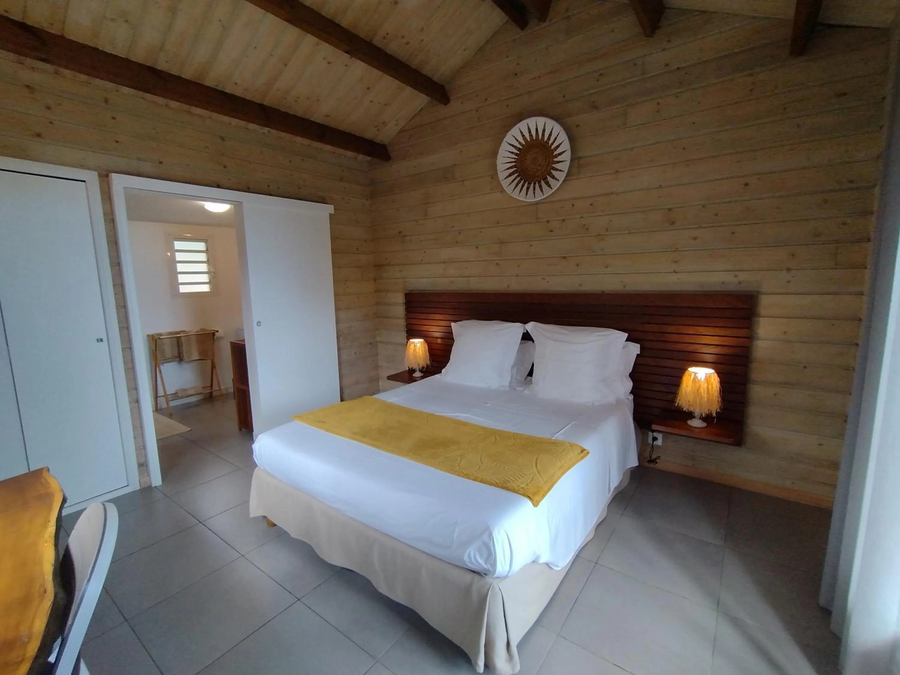 Bed in Les Coeurs d'Amants