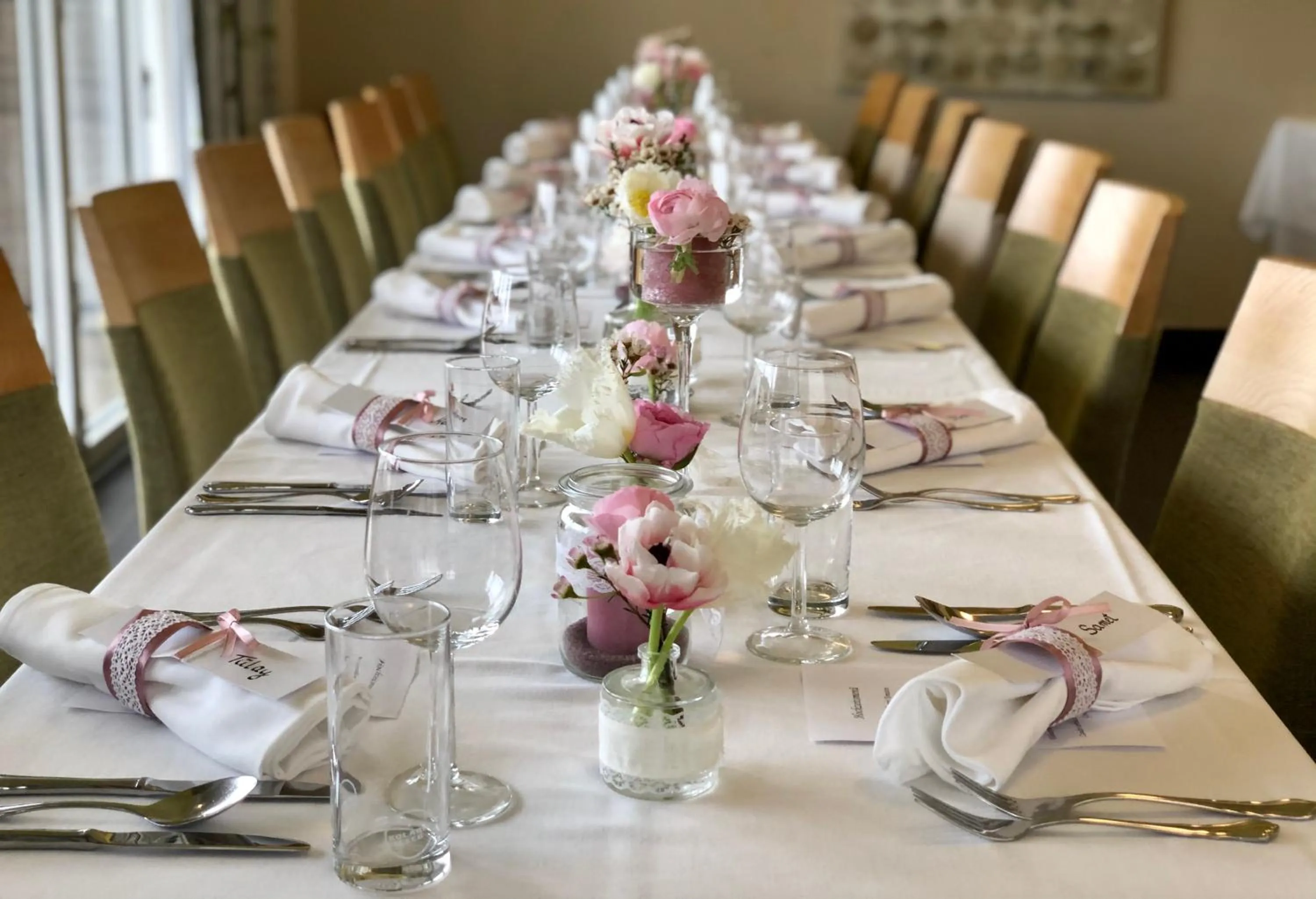 Restaurant/places to eat in Hotel Restaurant FIDI