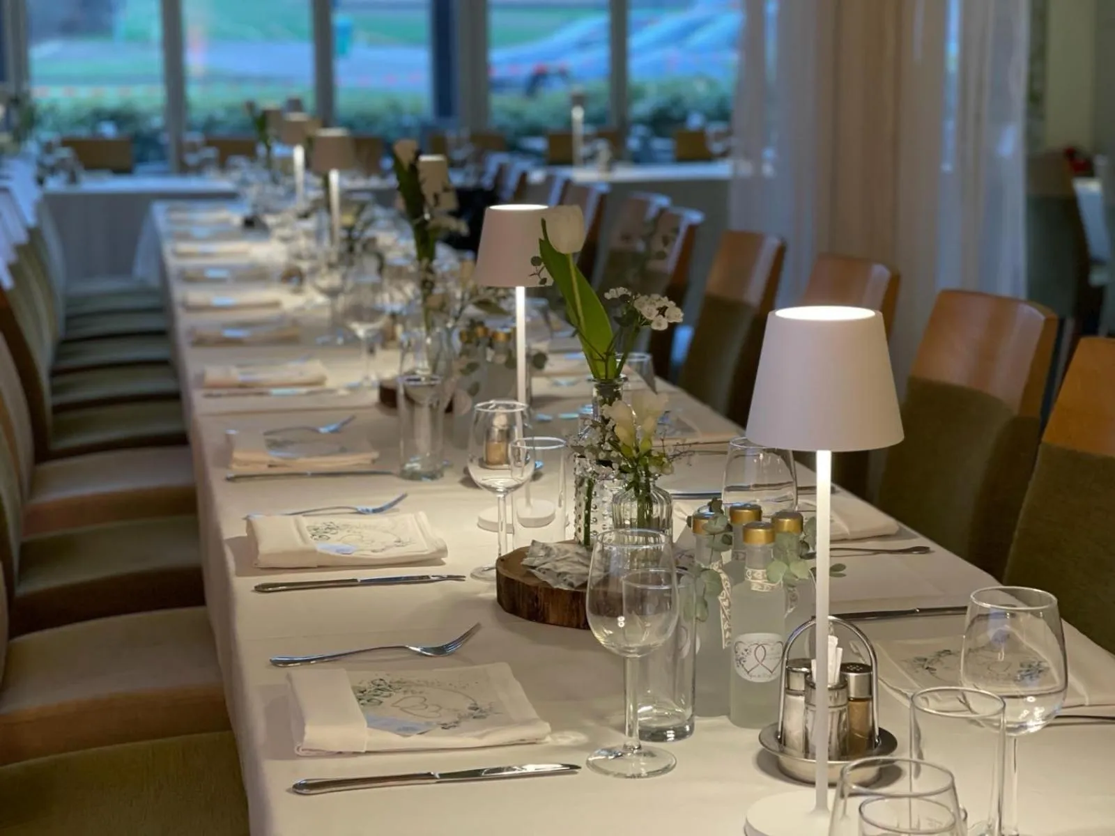 Restaurant/places to eat in Hotel Restaurant FIDI