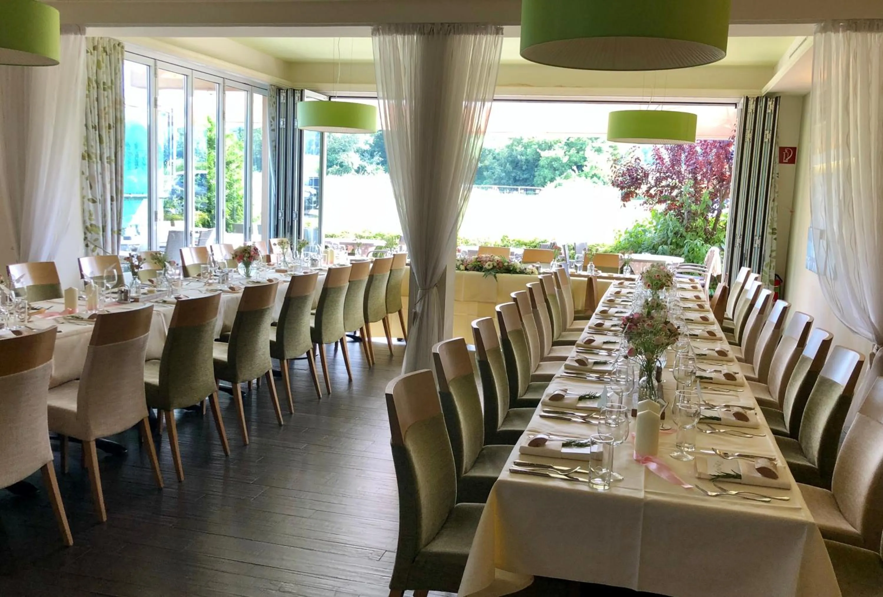 Restaurant/places to eat in Hotel Restaurant FIDI