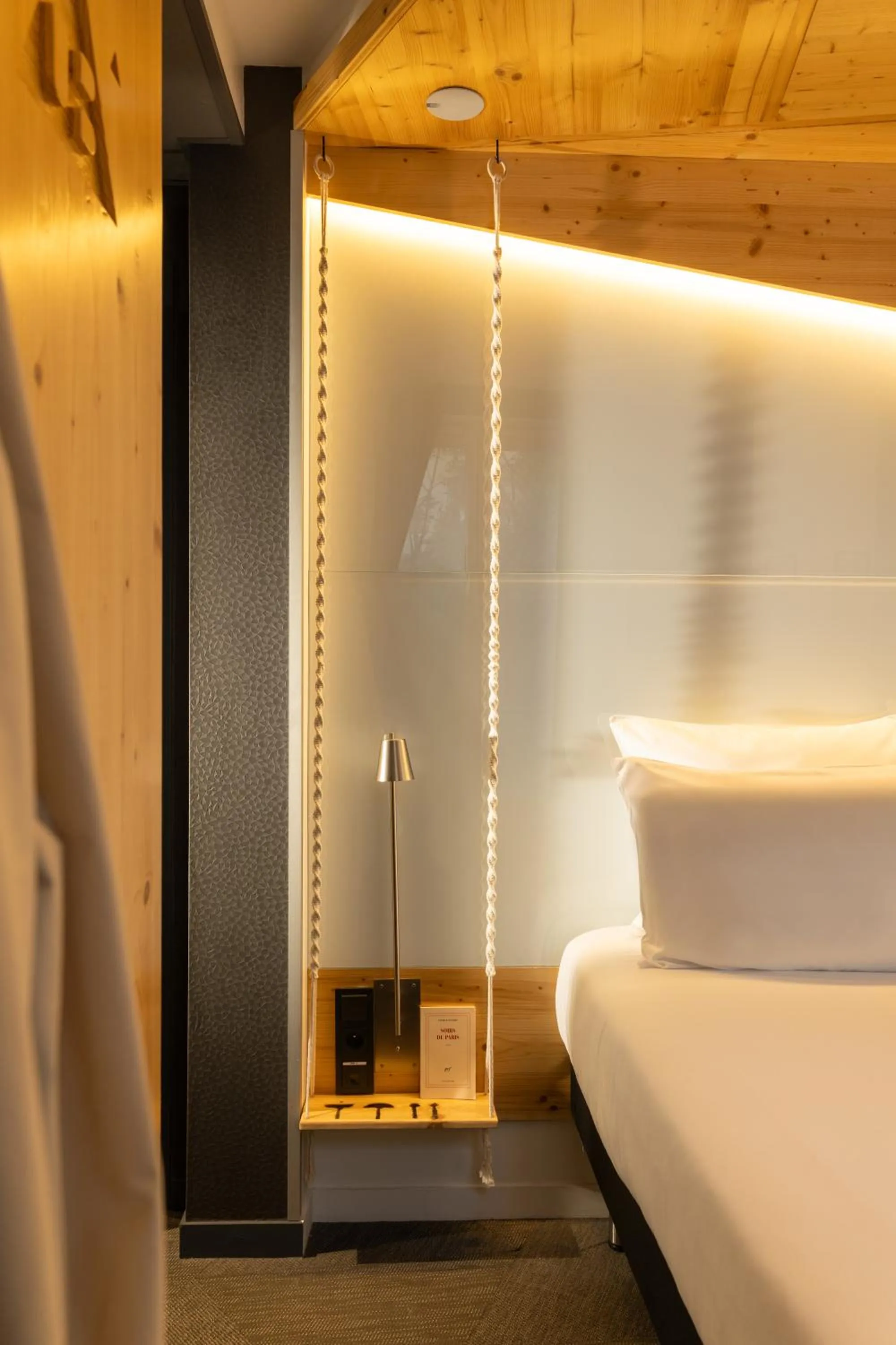 Decorative detail, Bed in Urban Bivouac Hotel