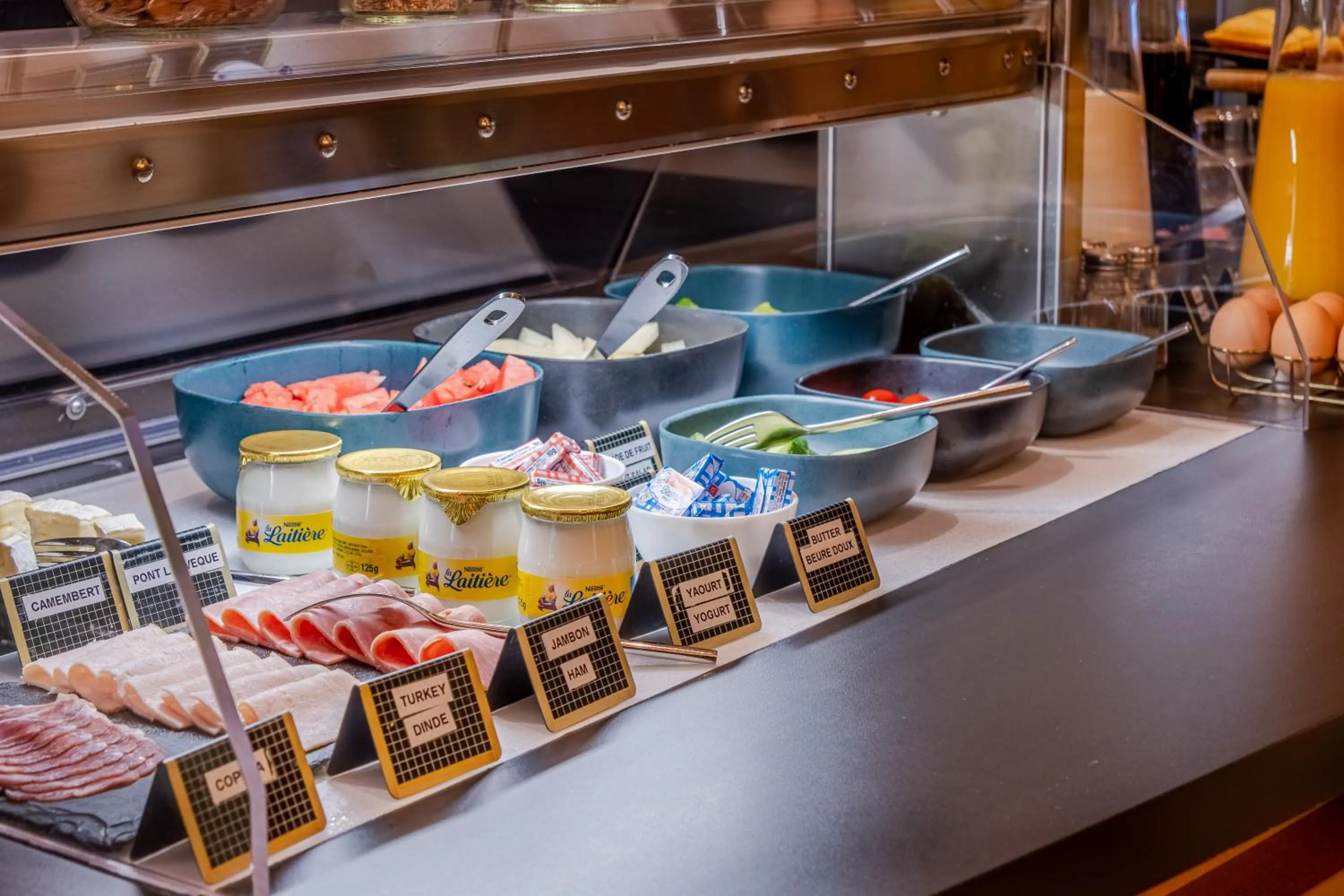 Breakfast in Urban Bivouac Hotel