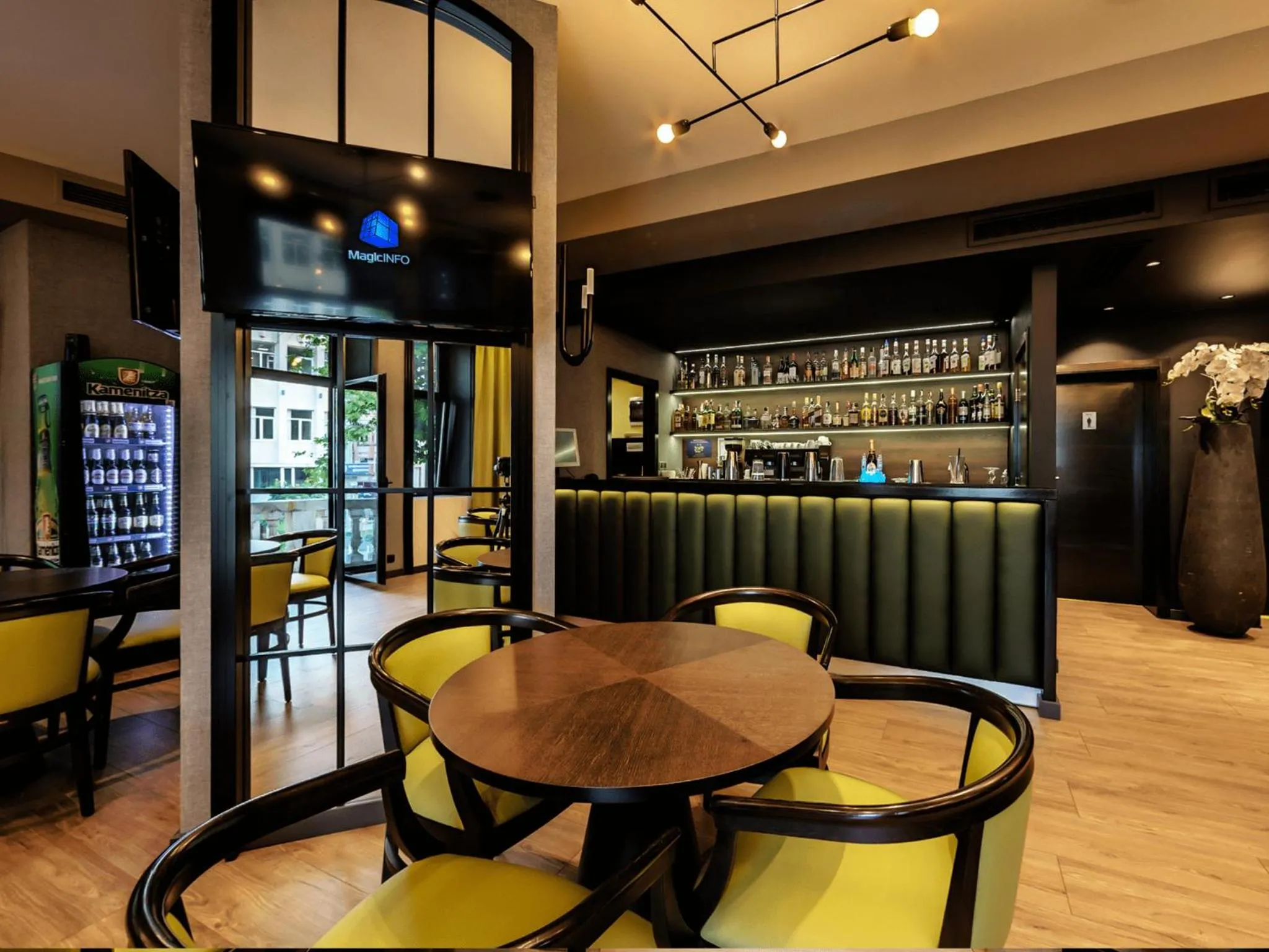 Restaurant/places to eat in Efbet Hotel