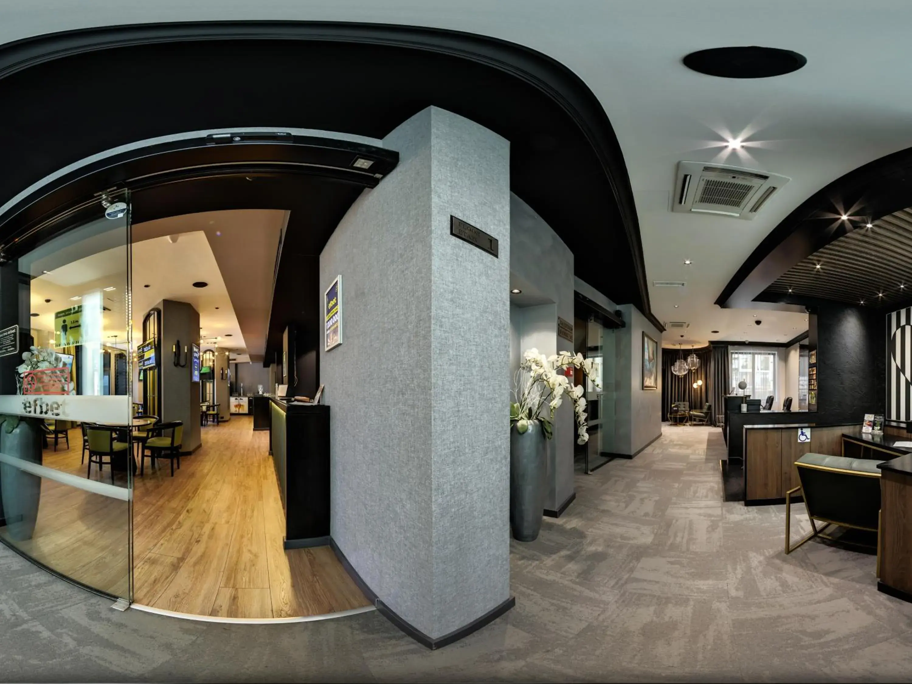 Restaurant/places to eat in Efbet Hotel Restaurant/places to eat in Efbet Hotel