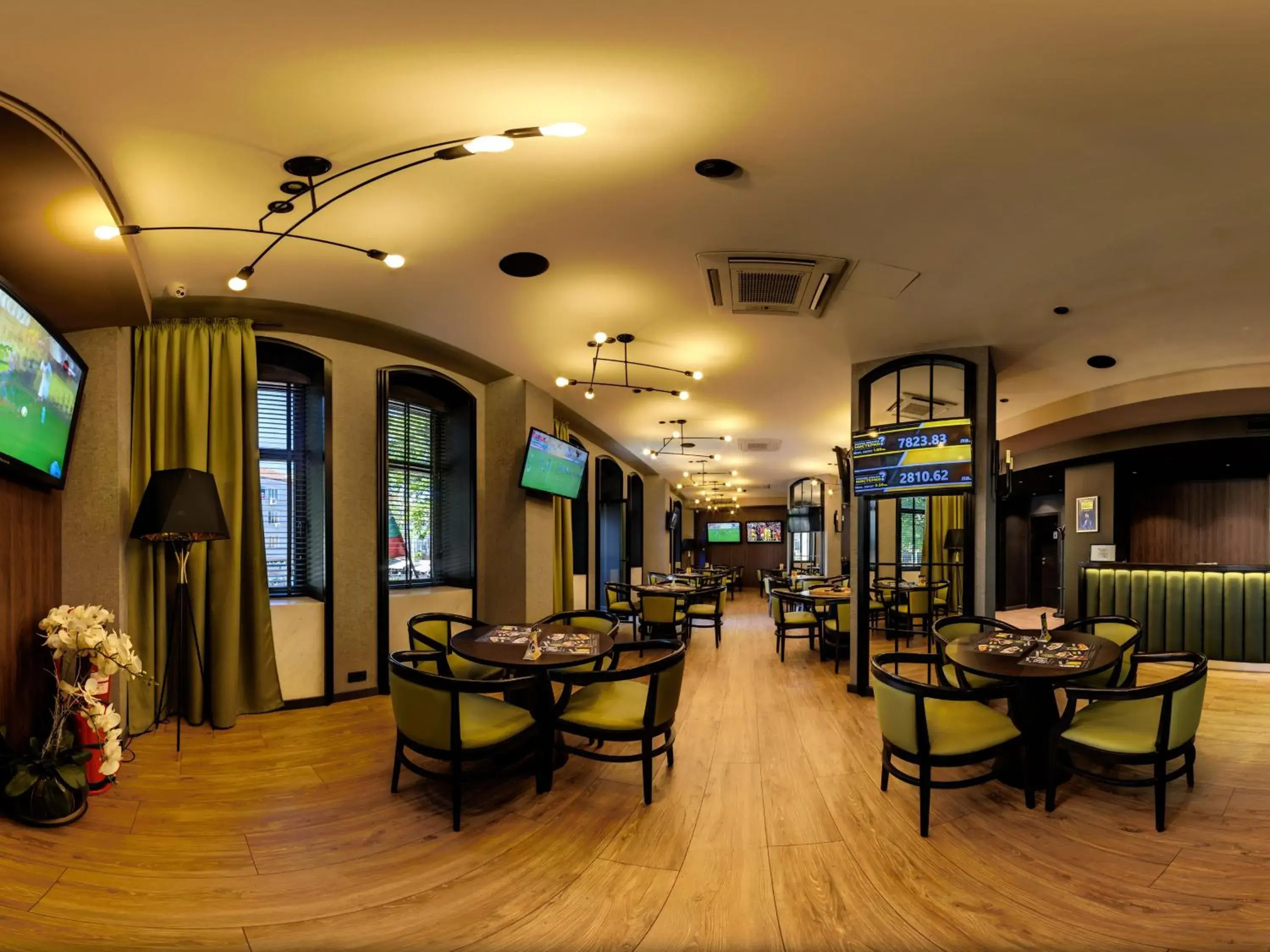 Restaurant/places to eat in Efbet Hotel Restaurant/places to eat in Efbet Hotel
