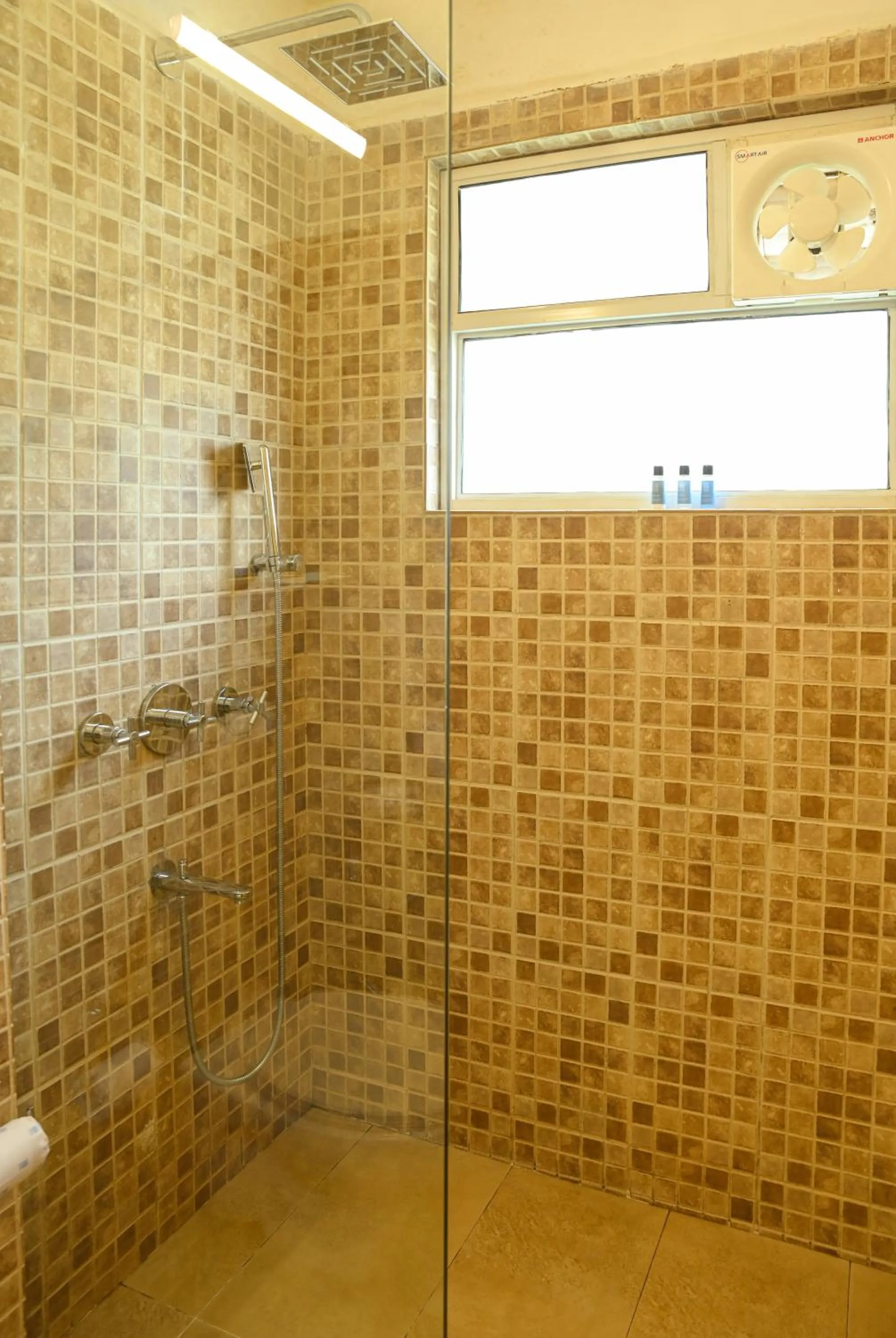 Shower in Soul Vacation Resort and Spa,Colva