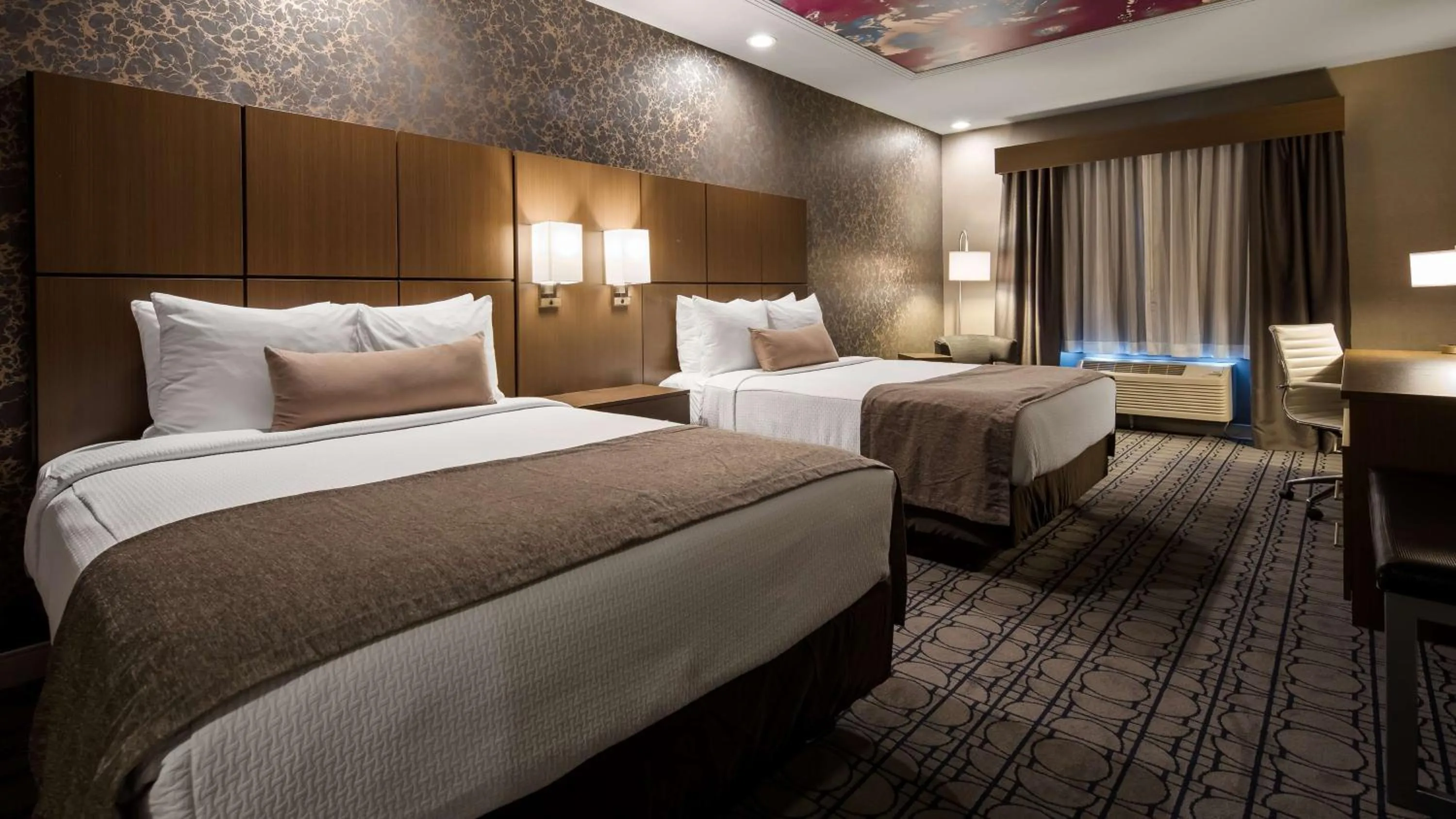 Photo of the whole room, Bed in Best Western Plus Coalinga Inn