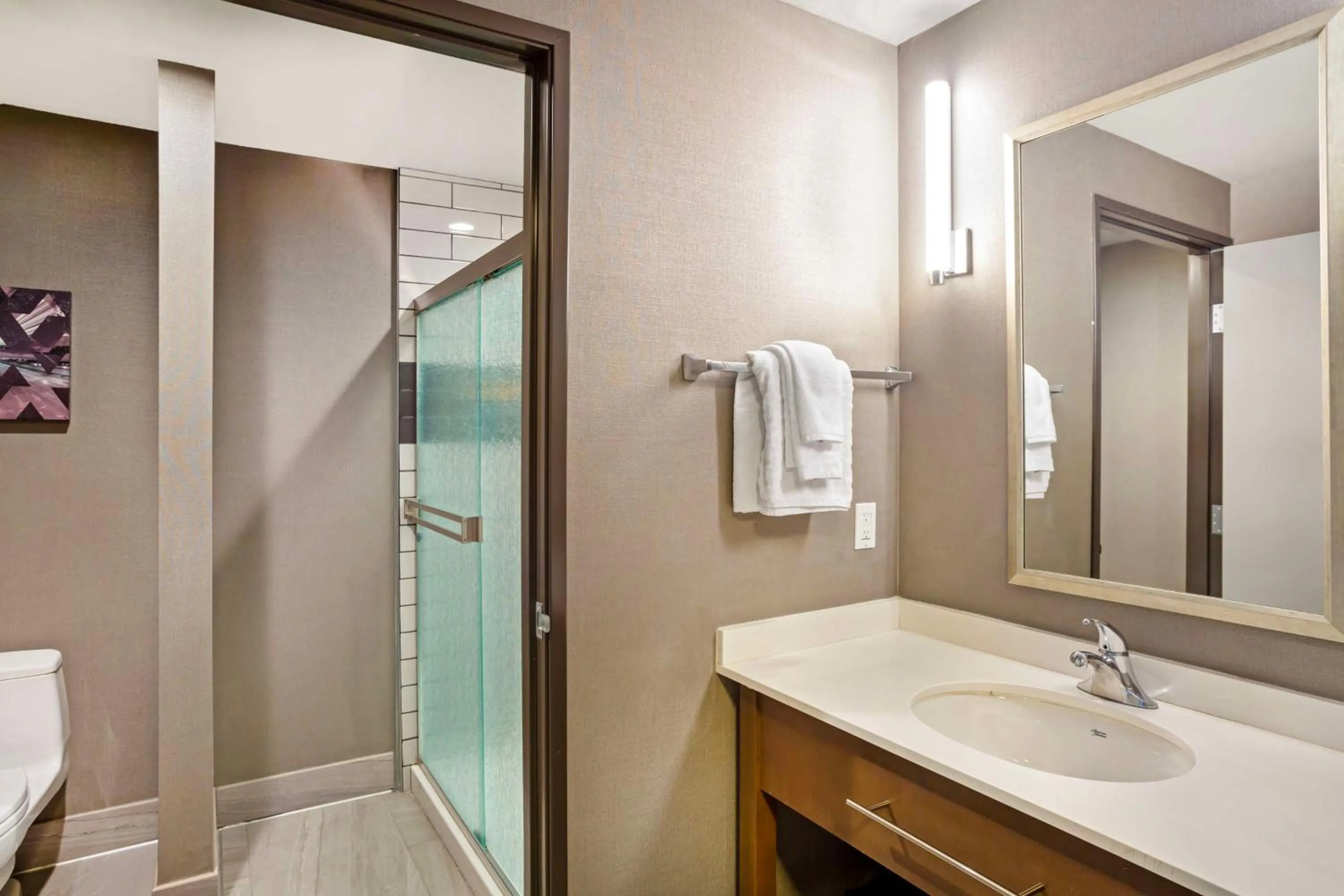 Bathroom in Best Western Plus Coalinga Inn