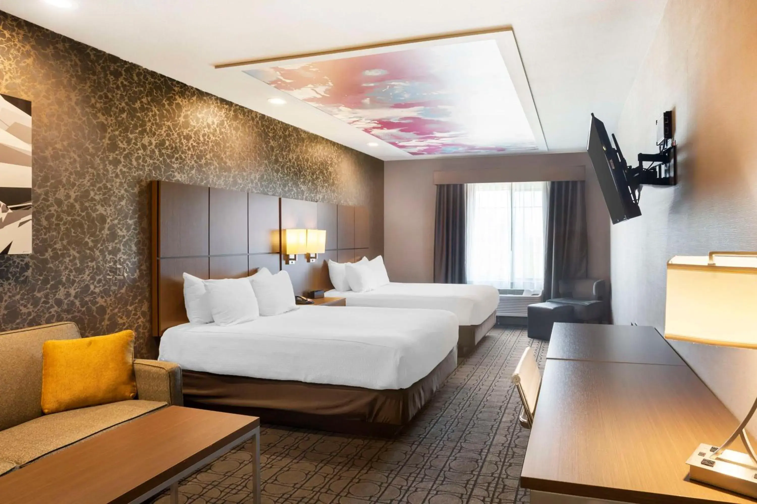 Bedroom, Bed in Best Western Plus Coalinga Inn Bedroom, Bed in Best Western Plus Coalinga Inn