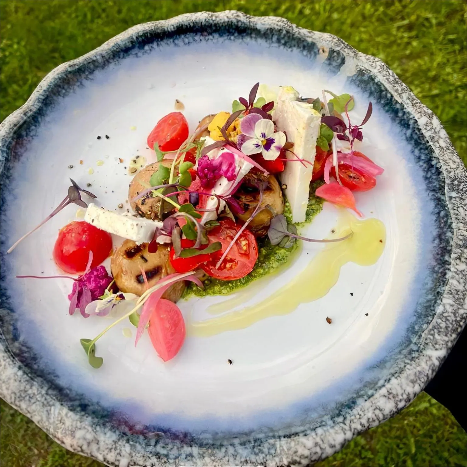 Restaurant/places to eat in Résidence Château du Mée