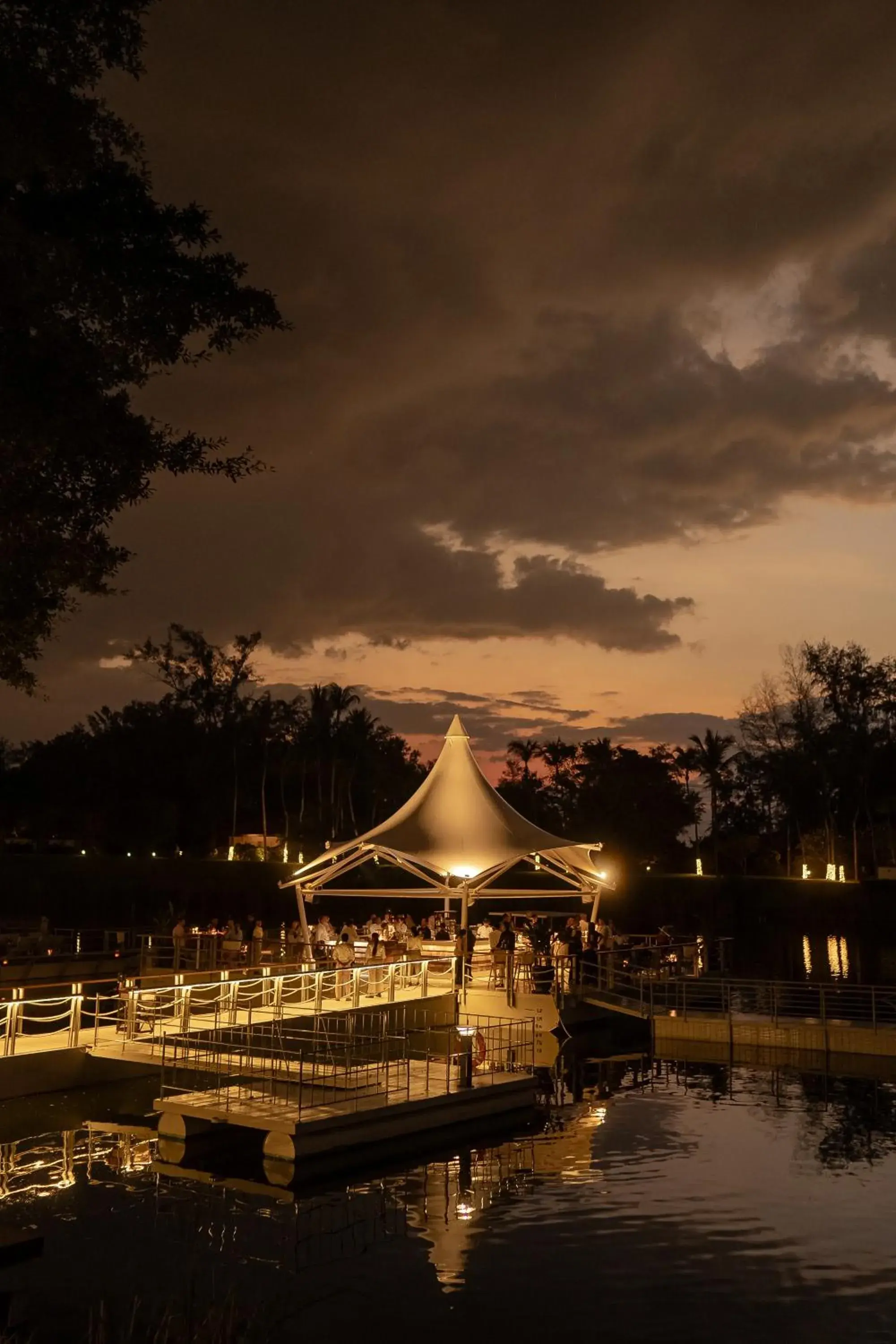 Restaurant/places to eat in Banyan Tree Phuket Restaurant/places to eat in Banyan Tree Phuket