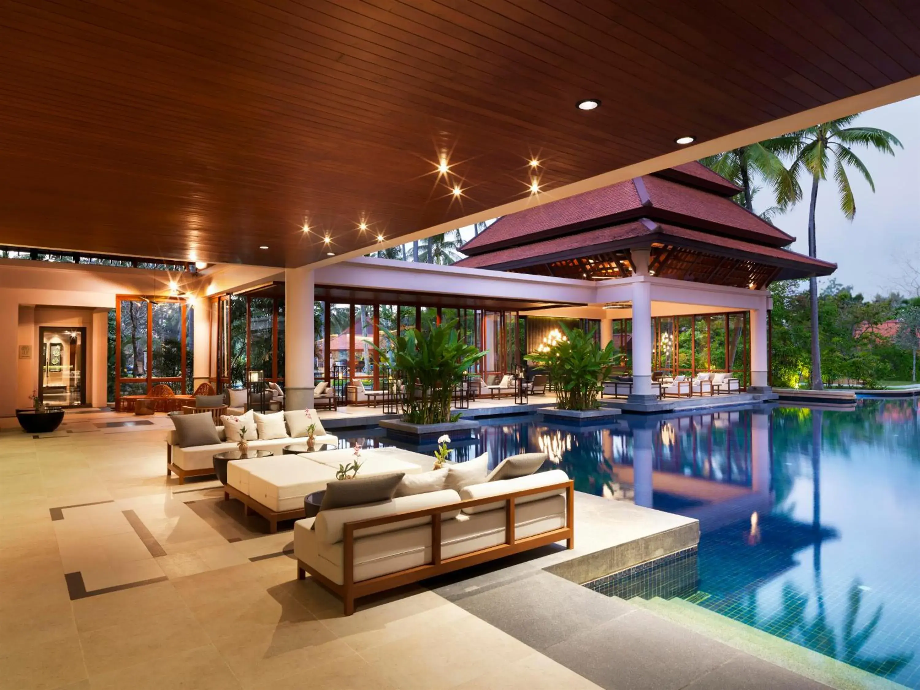 Lounge or bar in Banyan Tree Phuket Lounge or bar in Banyan Tree Phuket