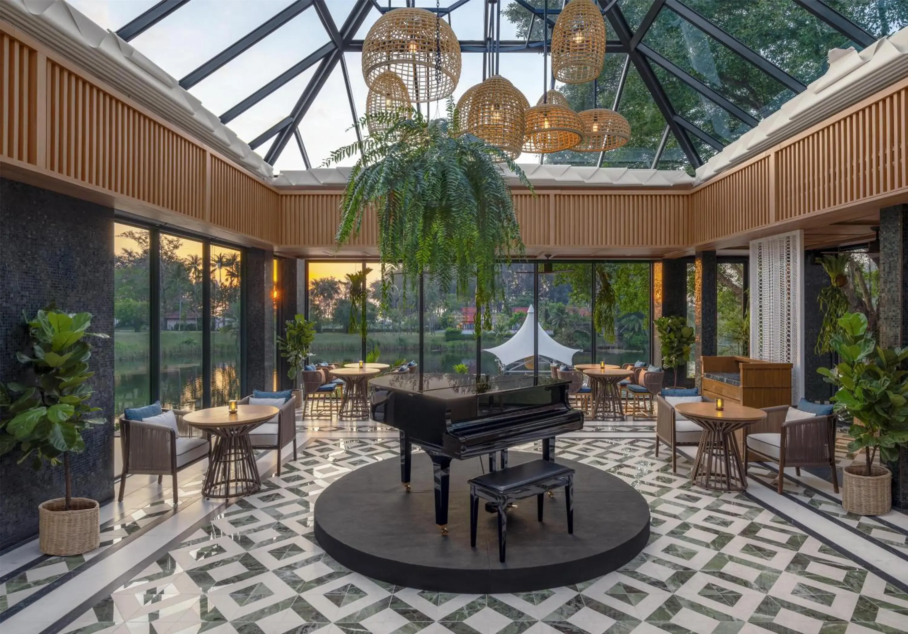 Lounge or bar in Banyan Tree Phuket Lounge or bar in Banyan Tree Phuket