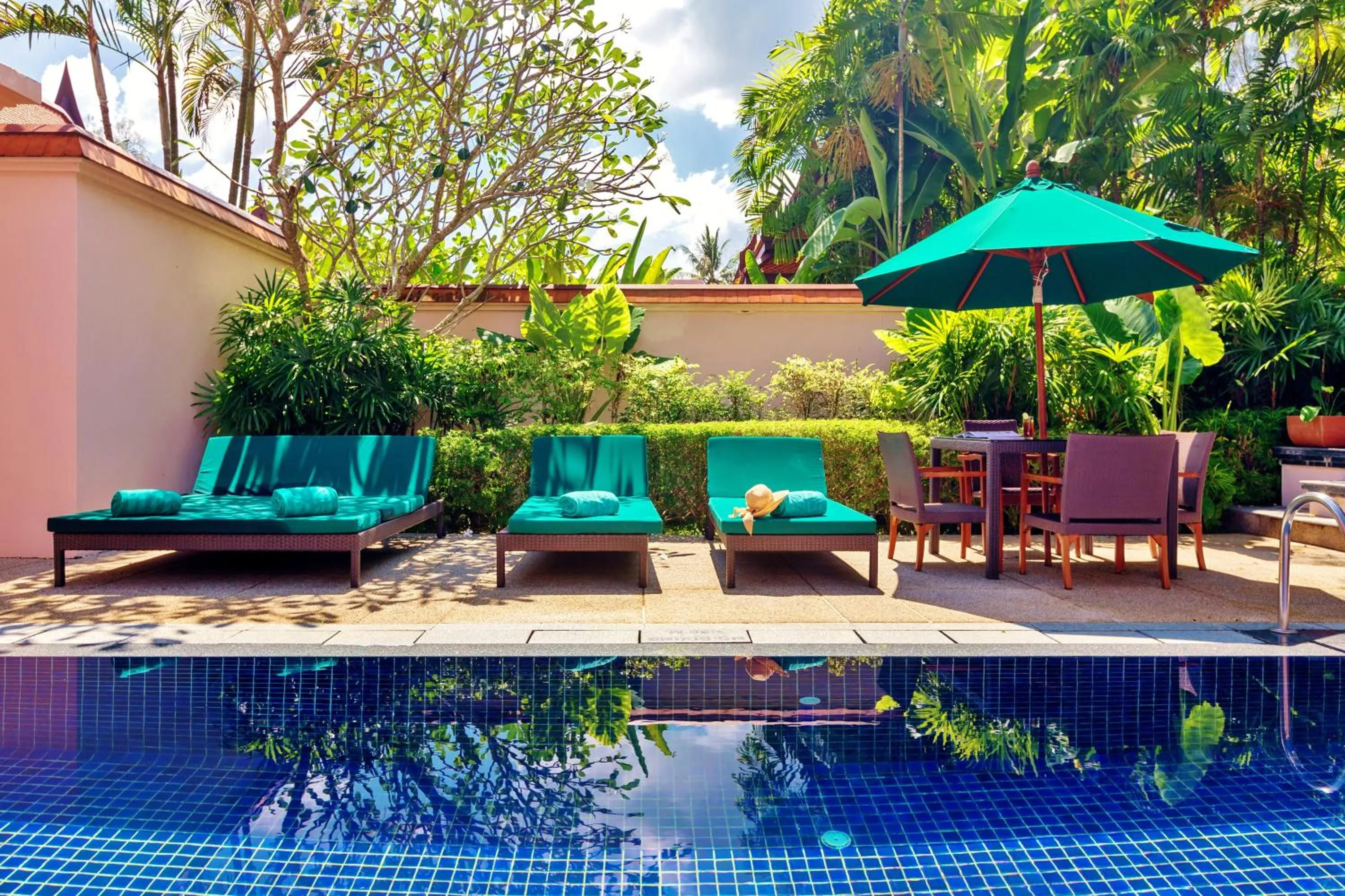 Swimming pool in Banyan Tree Phuket