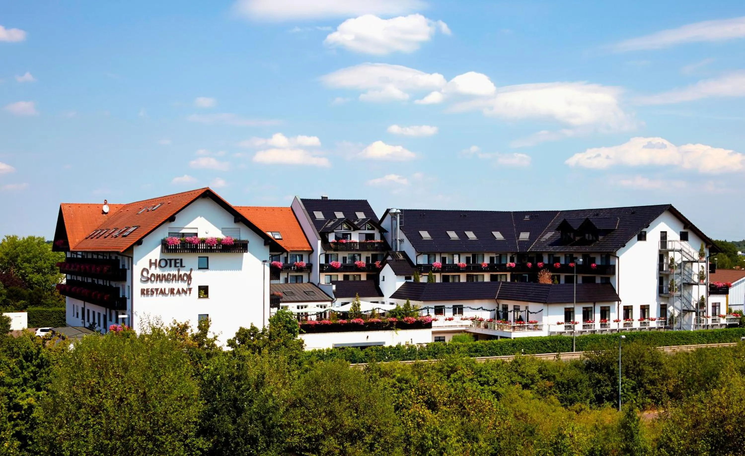 Property building in Sonnenhof