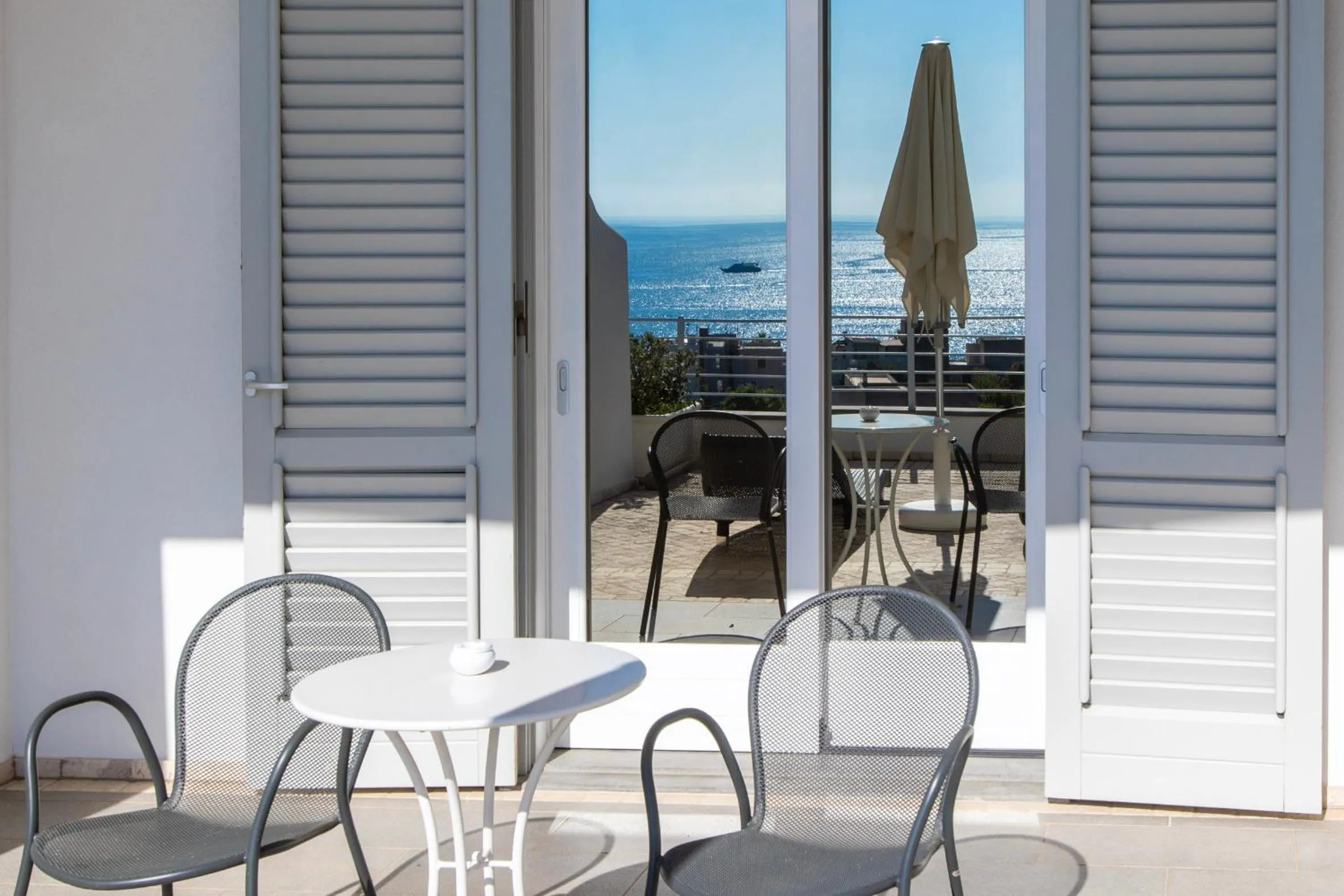 Day in Hotel Mea - Aeolian Charme