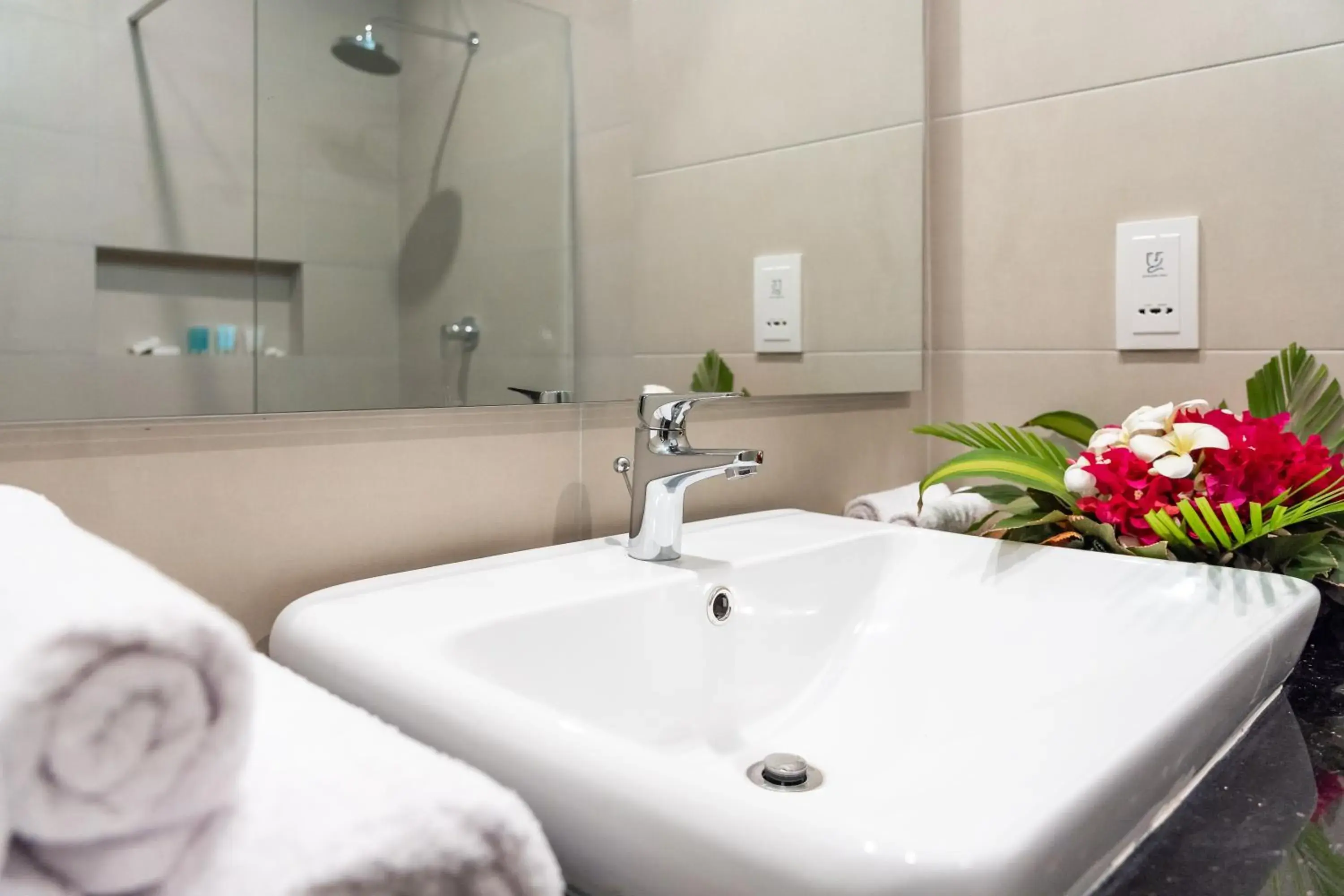Bathroom in Southern Palms Beach Resort Bathroom in Southern Palms Beach Resort