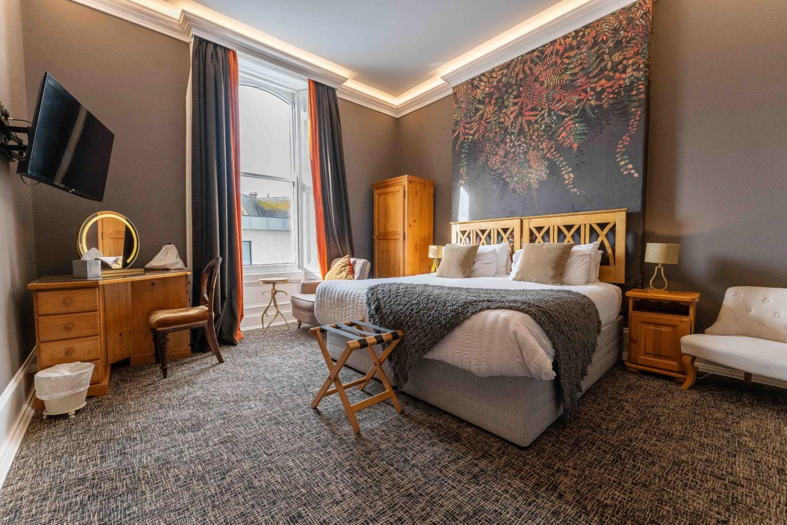 Bed in Antrim House Guest Rooms & Suites