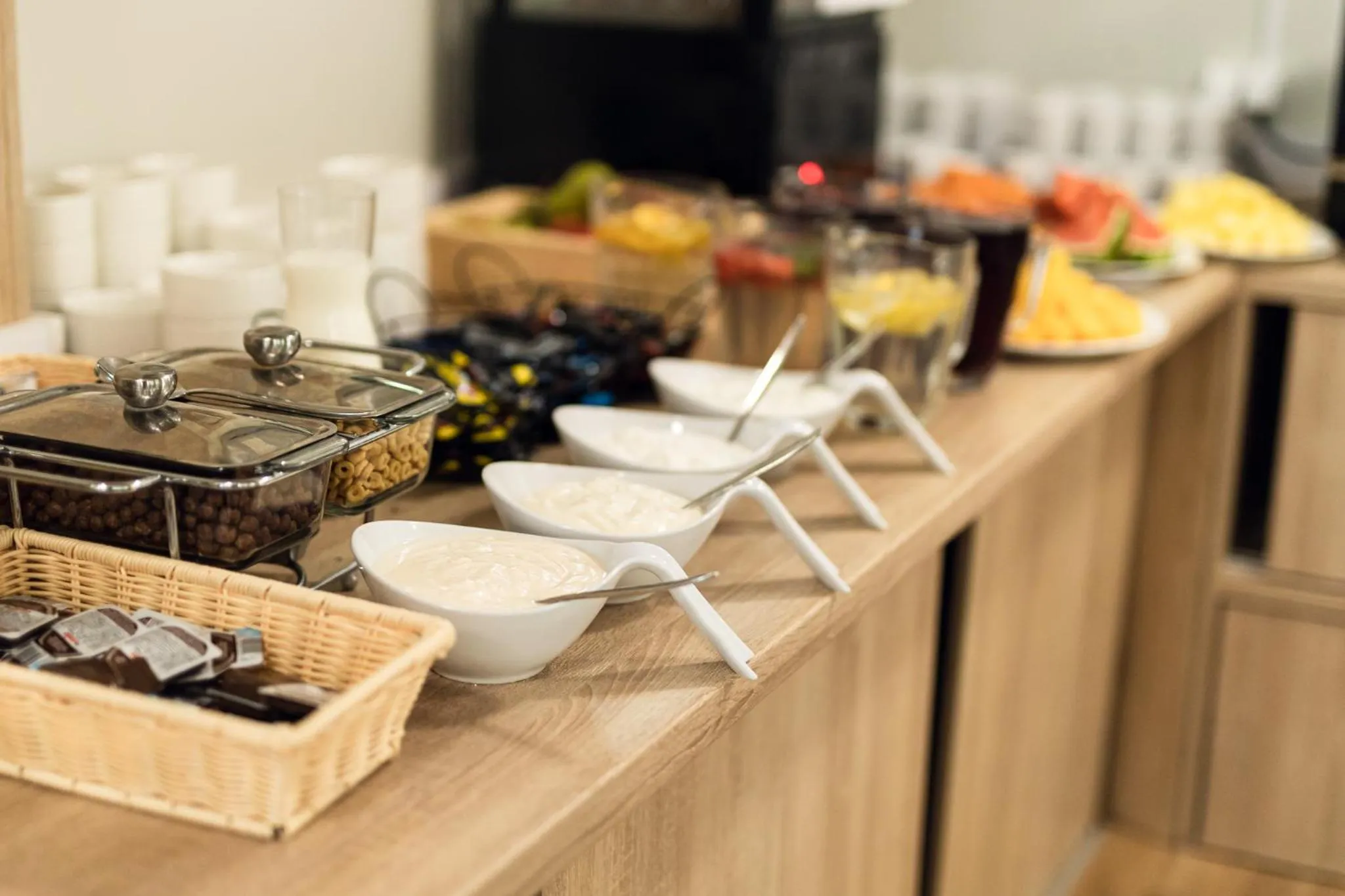 Restaurant/places to eat in Apartamenty Zdrojowa