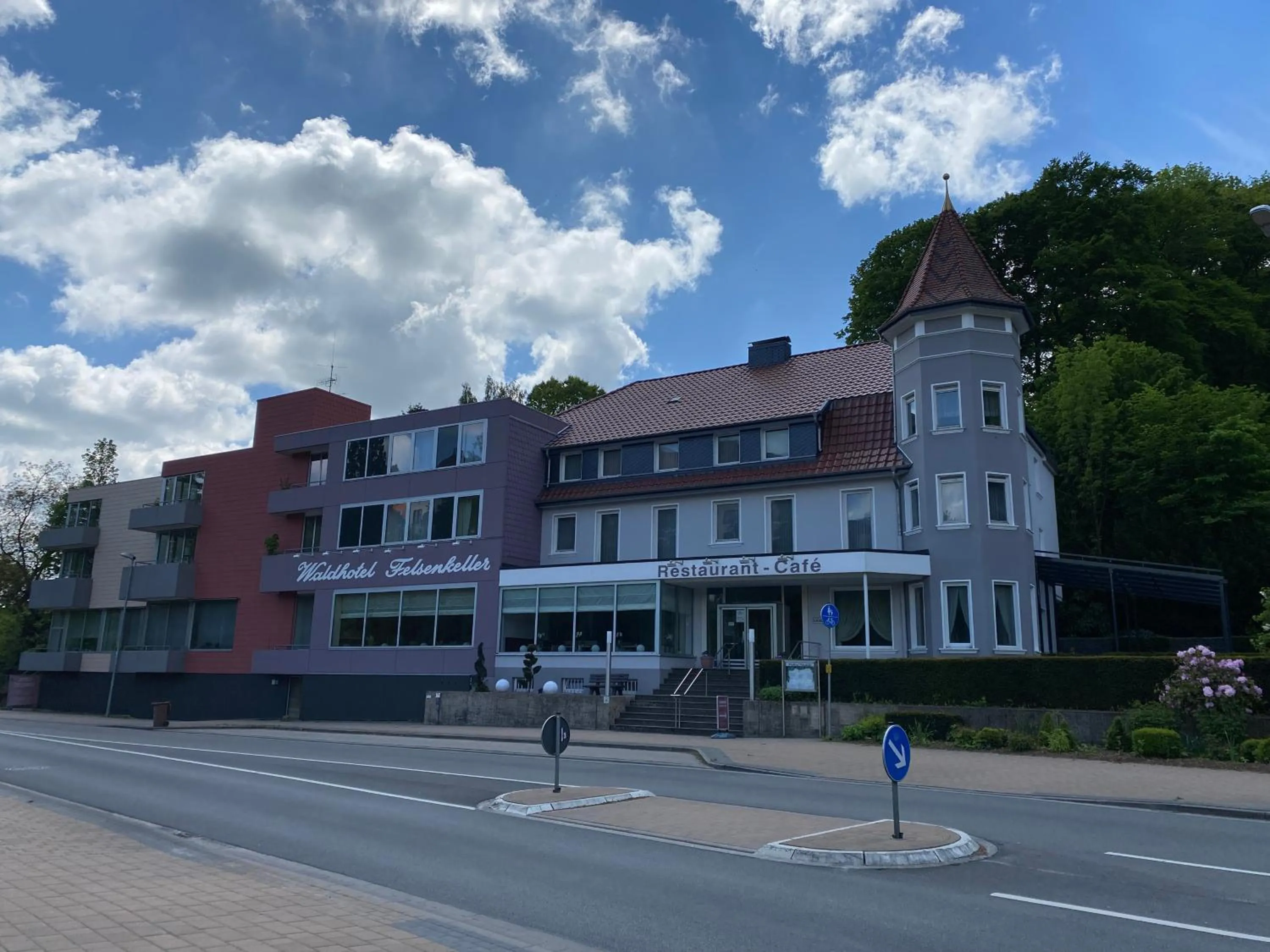 Waldhotel Felsenkeller