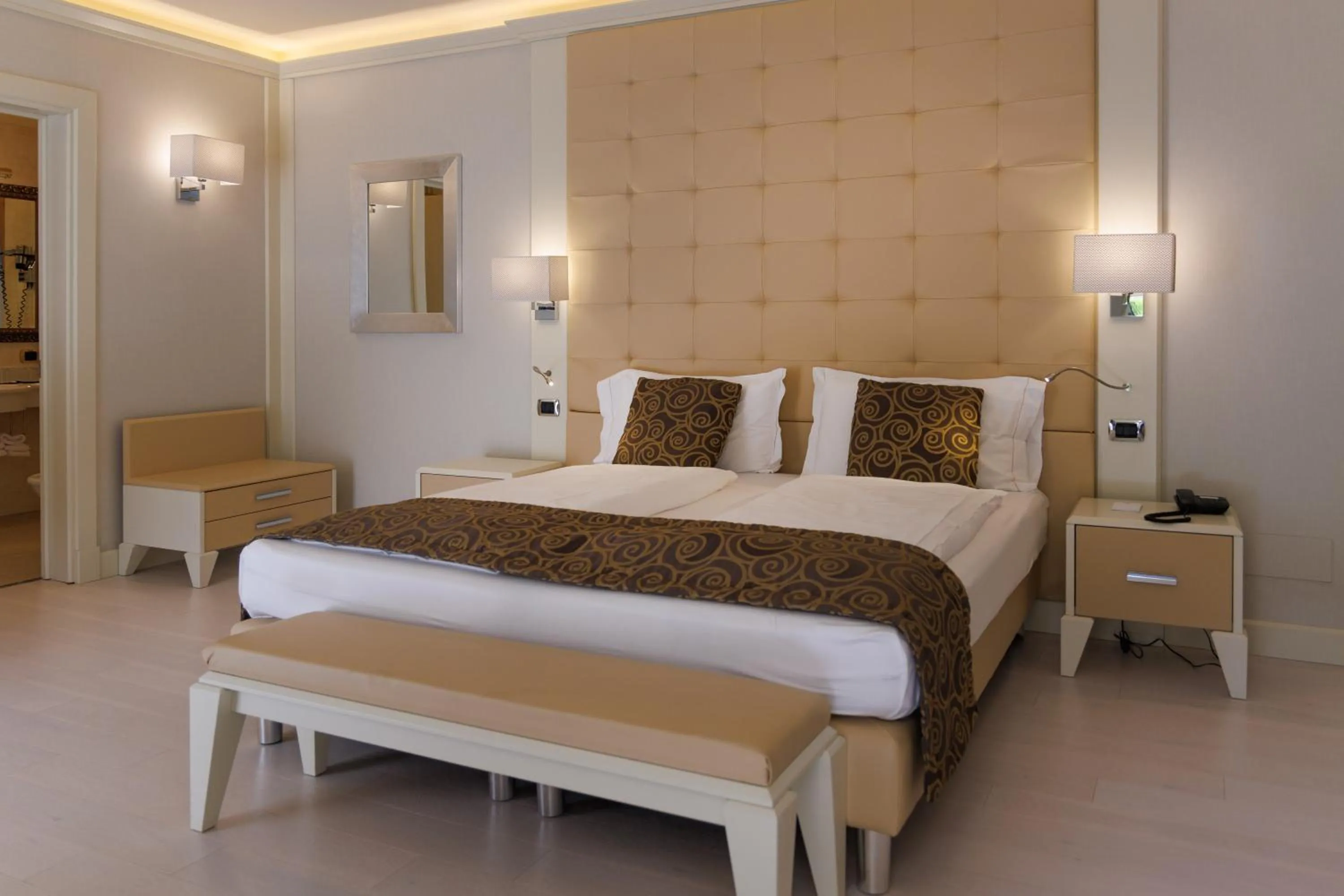 Bedroom, Bed in Park Hotel Imperial