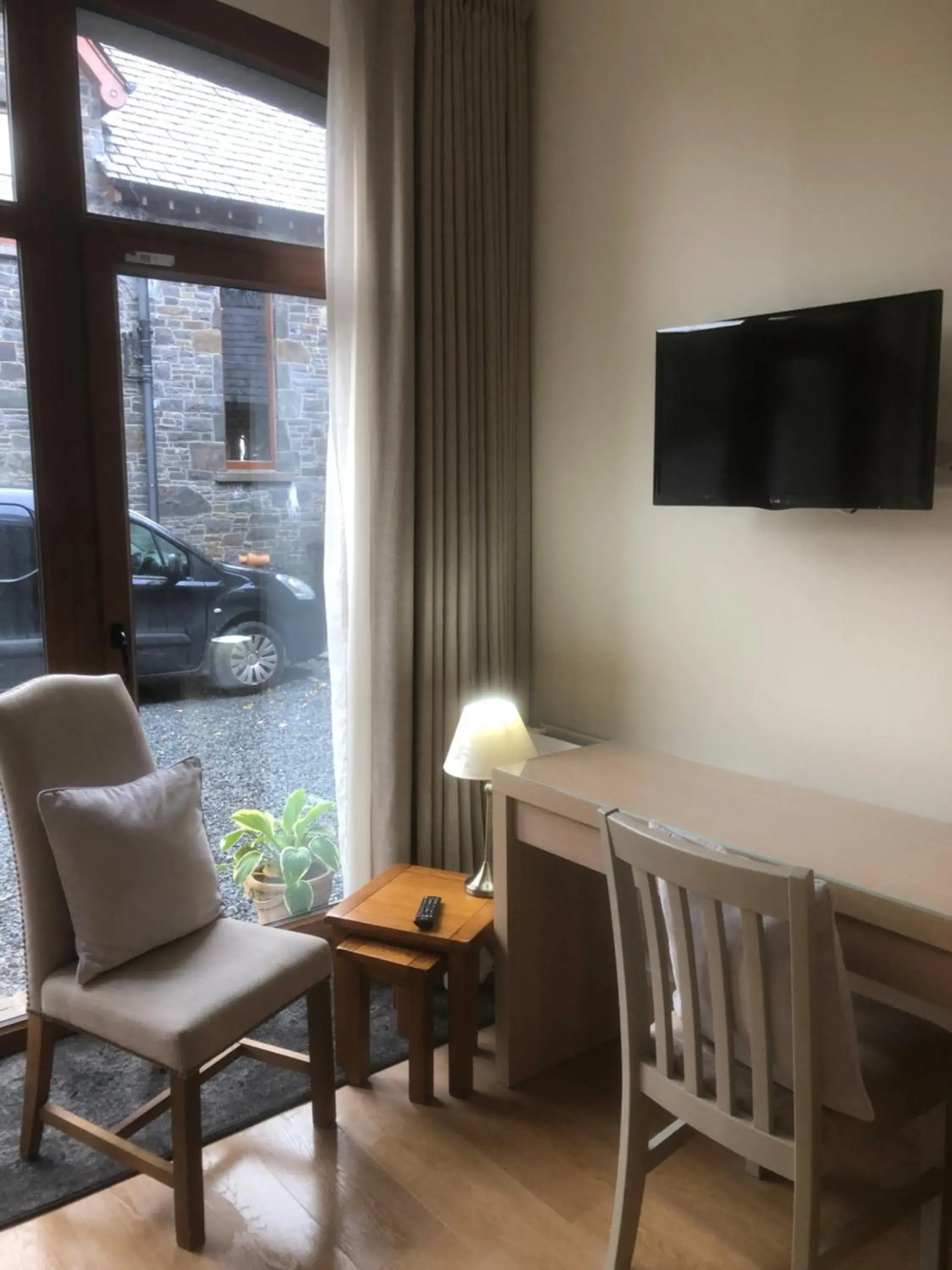 Single Room with Bathroom - single occupancy in Courtyard Mews Armagh City Single Room with Bathroom - single occupancy in Courtyard Mews Armagh City