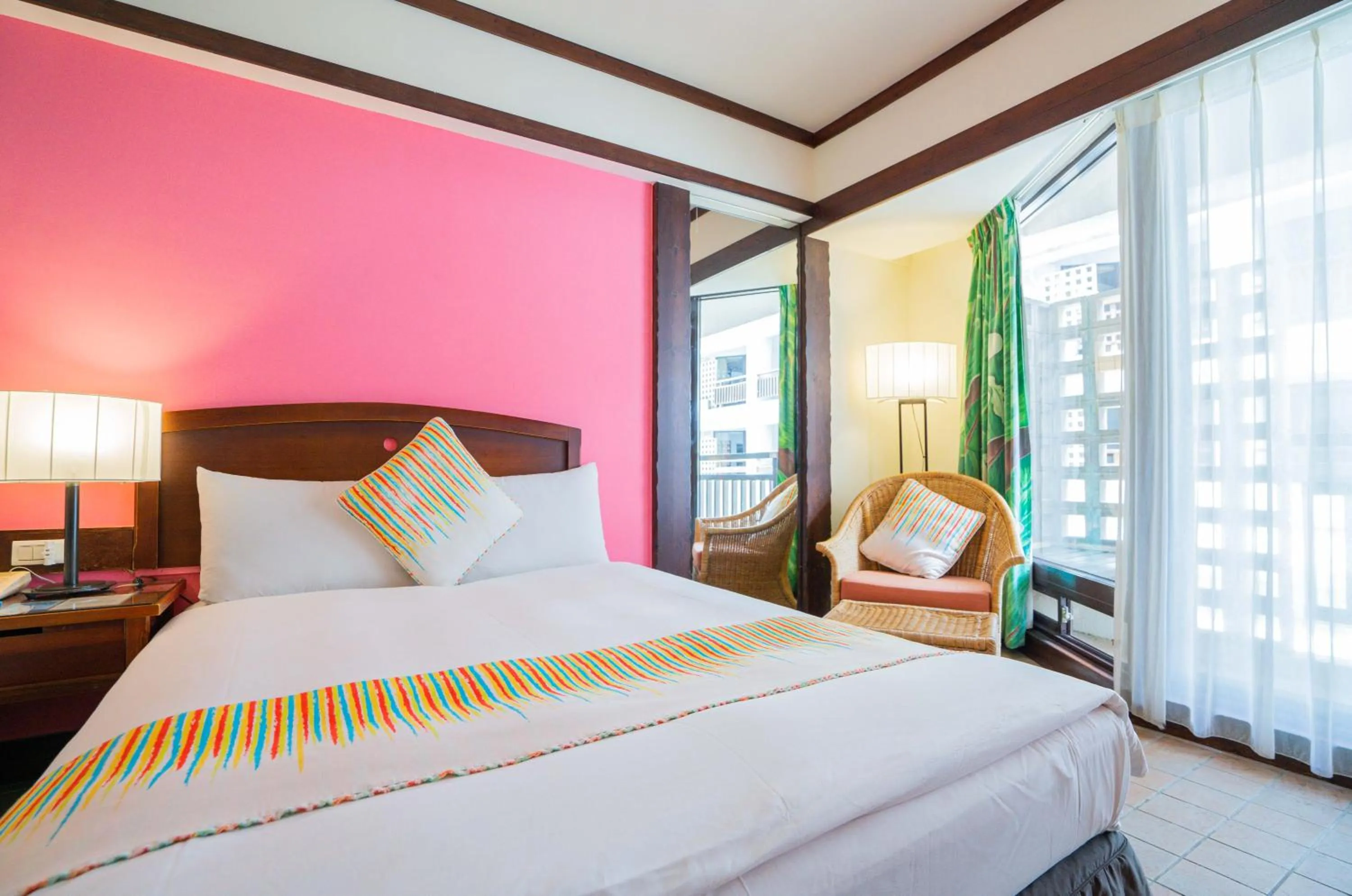 Bed in Yoho Beach Resort Kenting