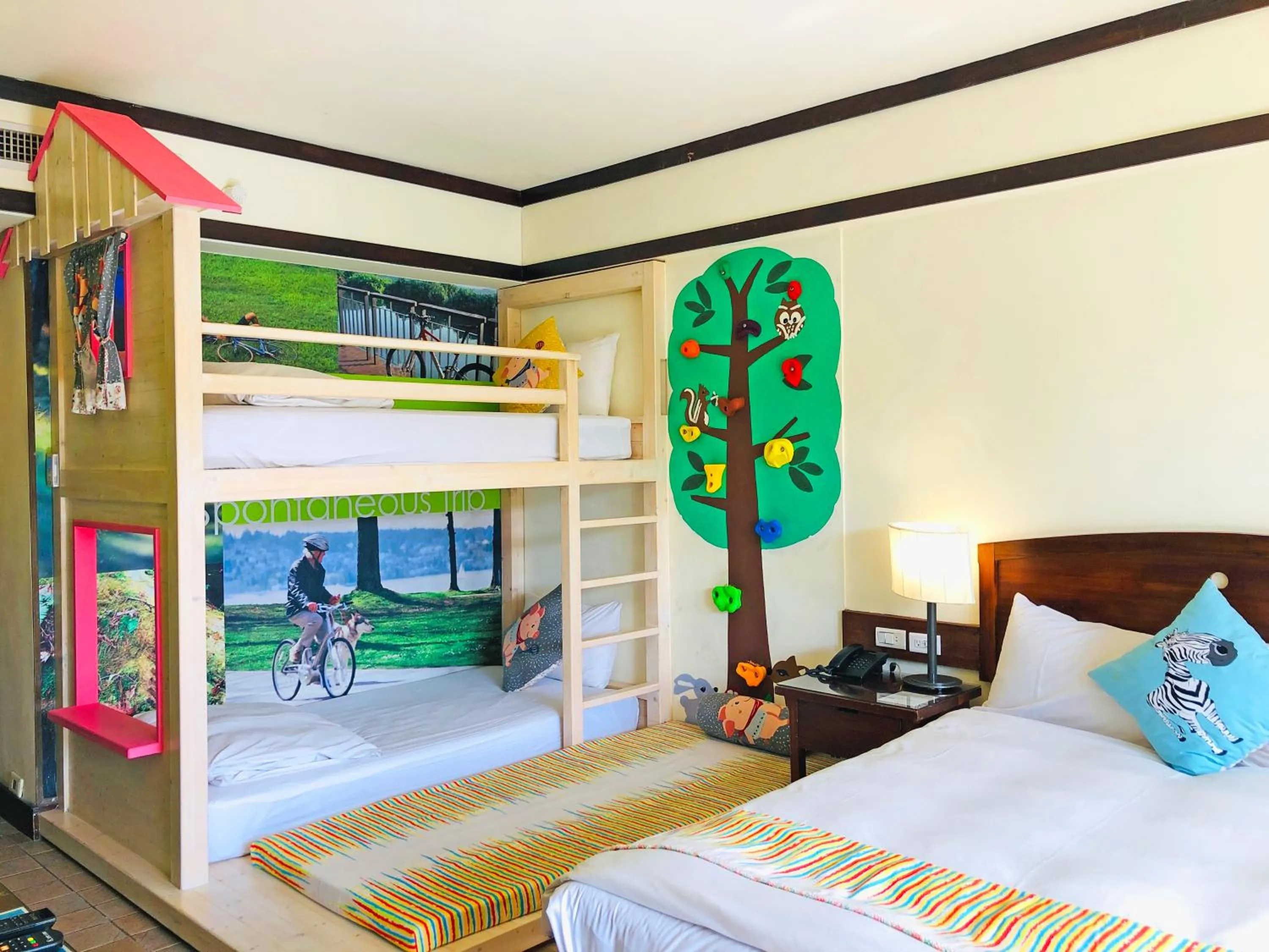 Bedroom, Bed in Yoho Beach Resort Kenting