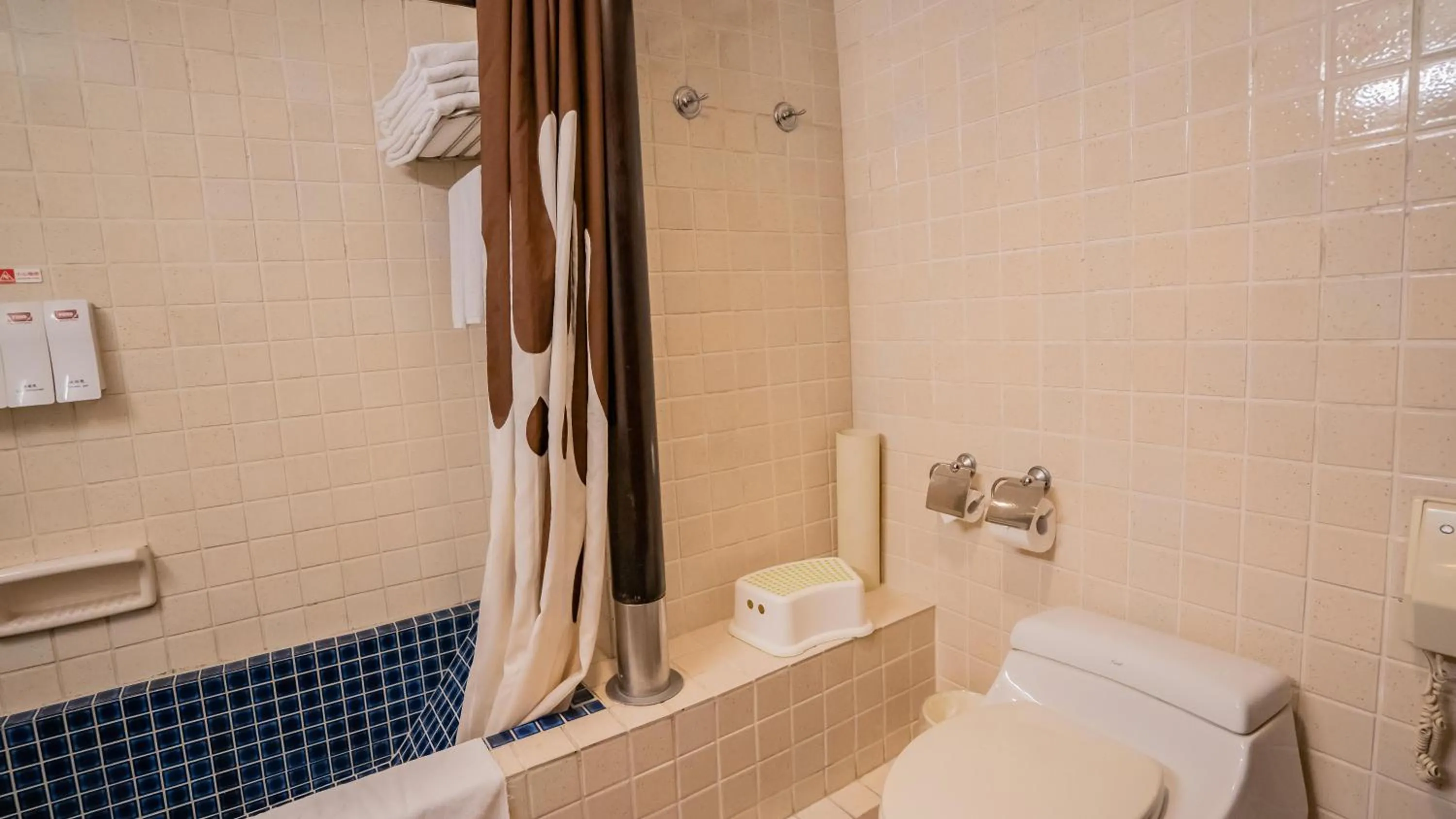 Bathroom in Yoho Beach Resort Kenting