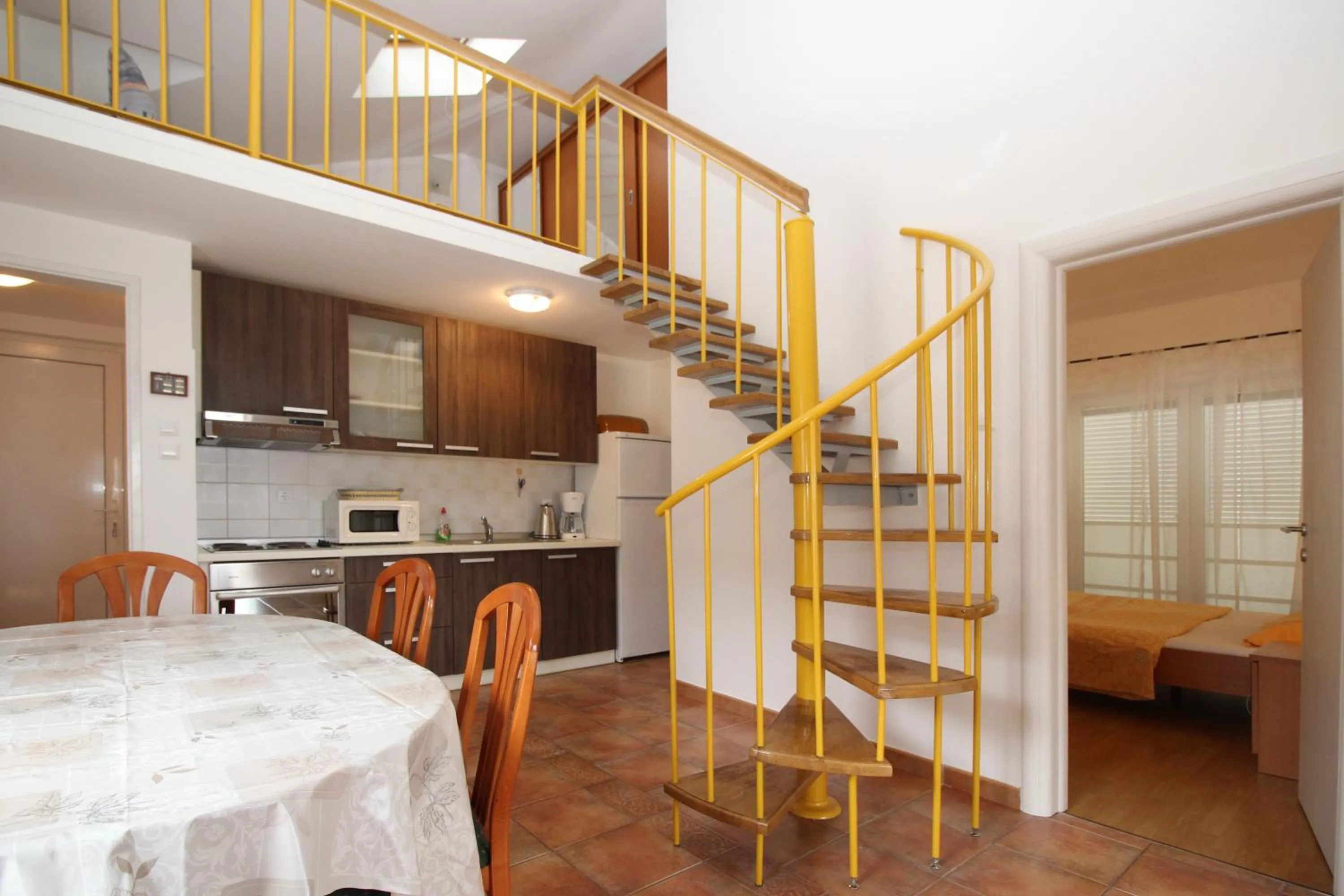 Kitchen or kitchenette in Apartment Pintar Beach