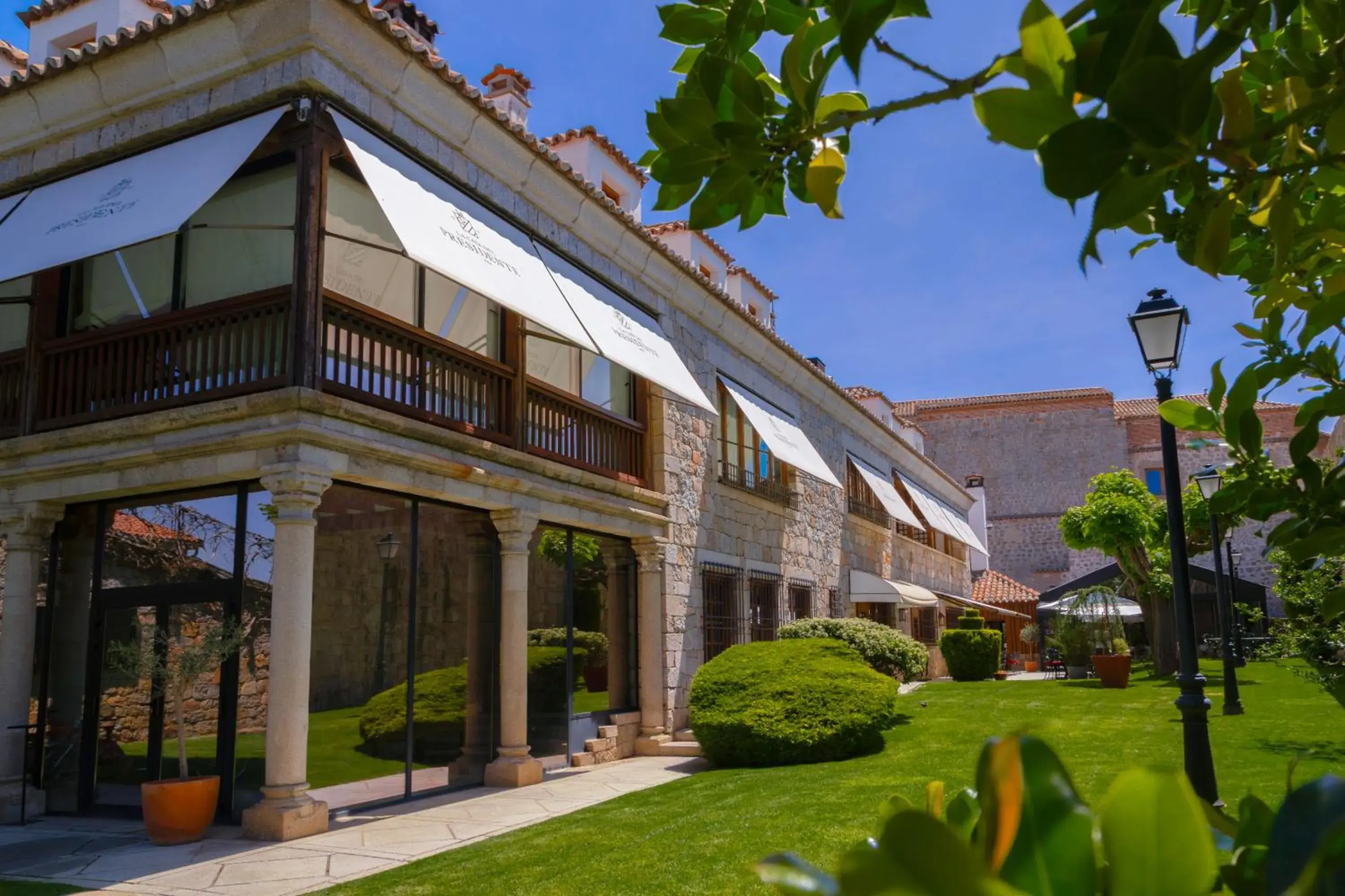 Property building in La Casa del Presidente Property building in La Casa del Presidente