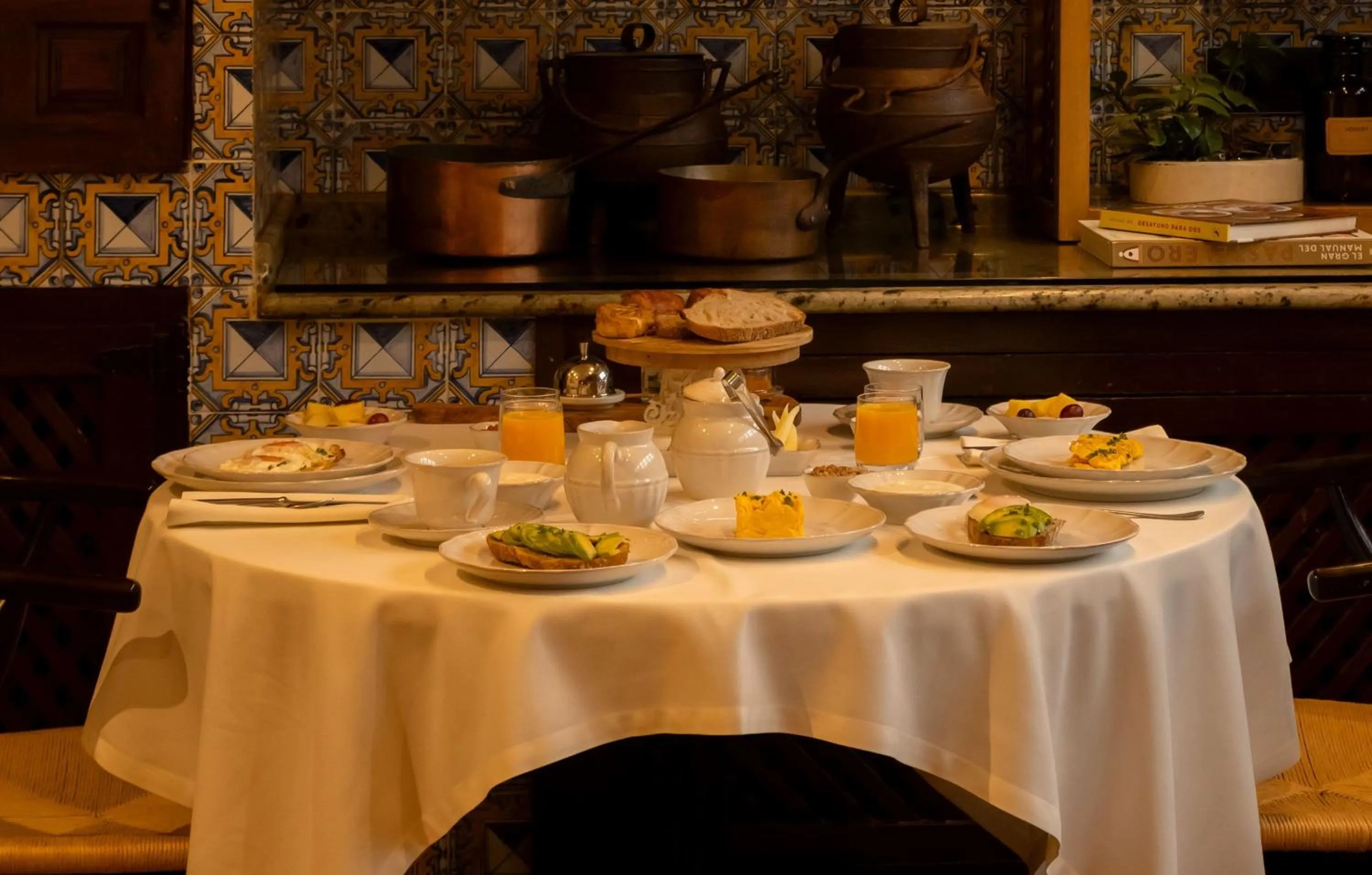 Breakfast in La Casa del Presidente